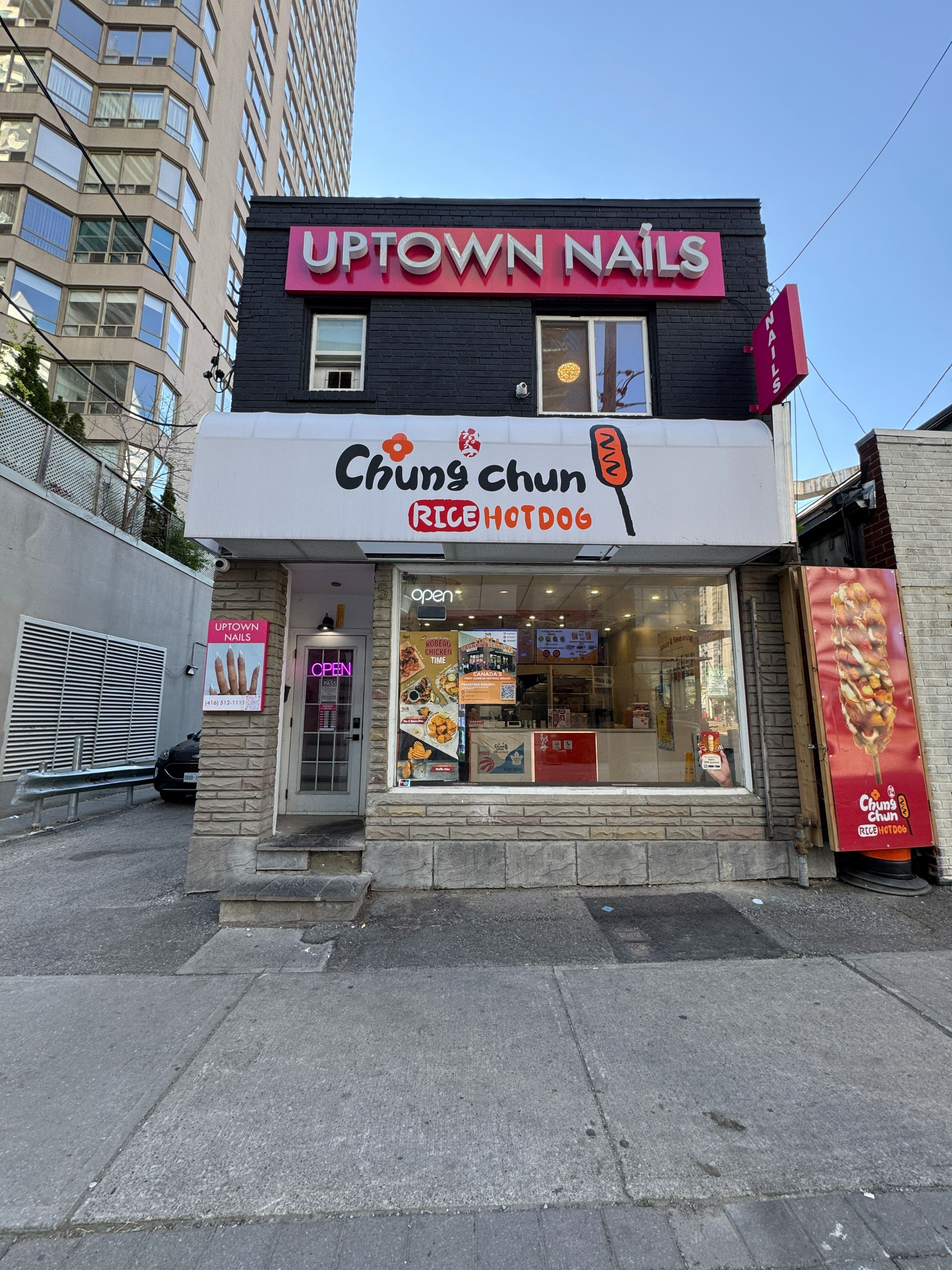 5 Spring Garden Avenue, Toronto C14, ON M2N 3G1