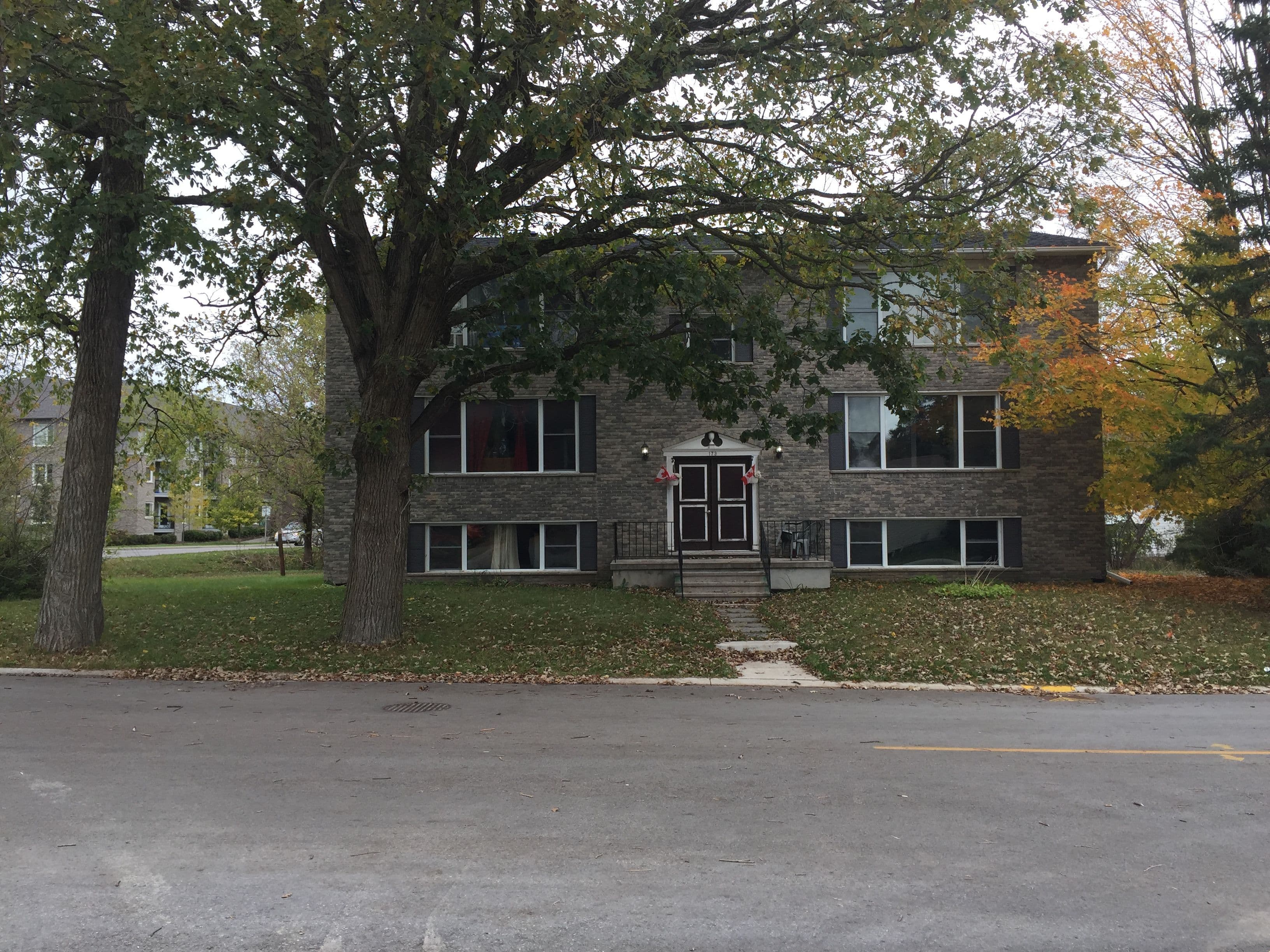 173 Park Avenue 2, Carleton Place, ON K7C 2G9