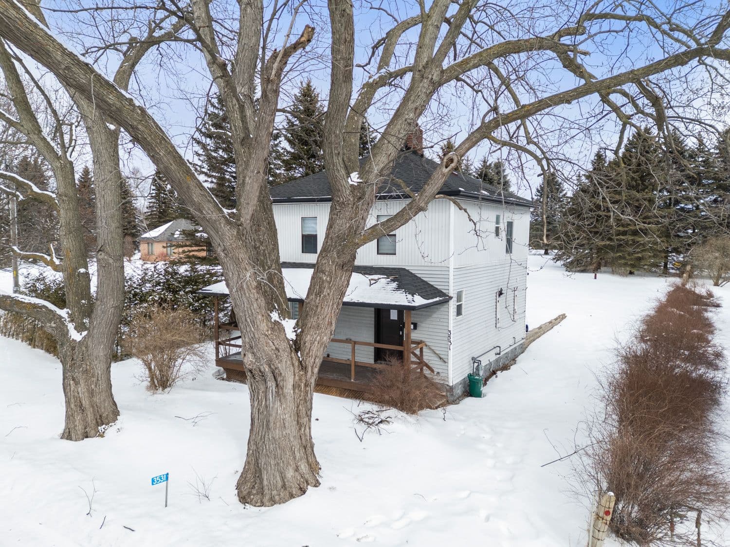 3531 Simcoe Street N, Oshawa, ON L1H 7K4