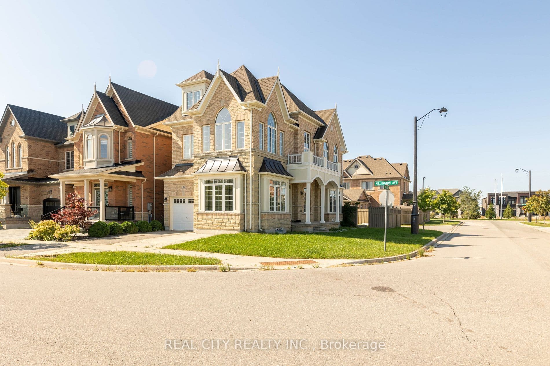 Basement 54 Killington Avenue W, Vaughan, ON L4H 3Z4