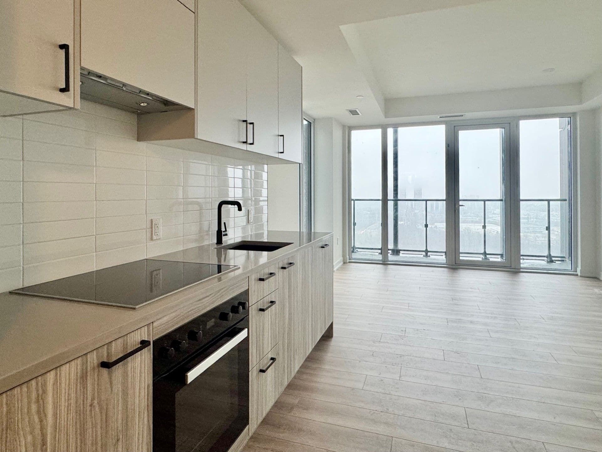 1 Quarrington Lane 2602, Toronto C13, ON M3C 0S4