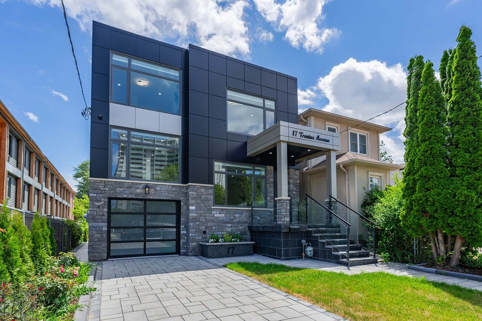 17 Trenton Avenue, Toronto E03, ON M4C 2Z3