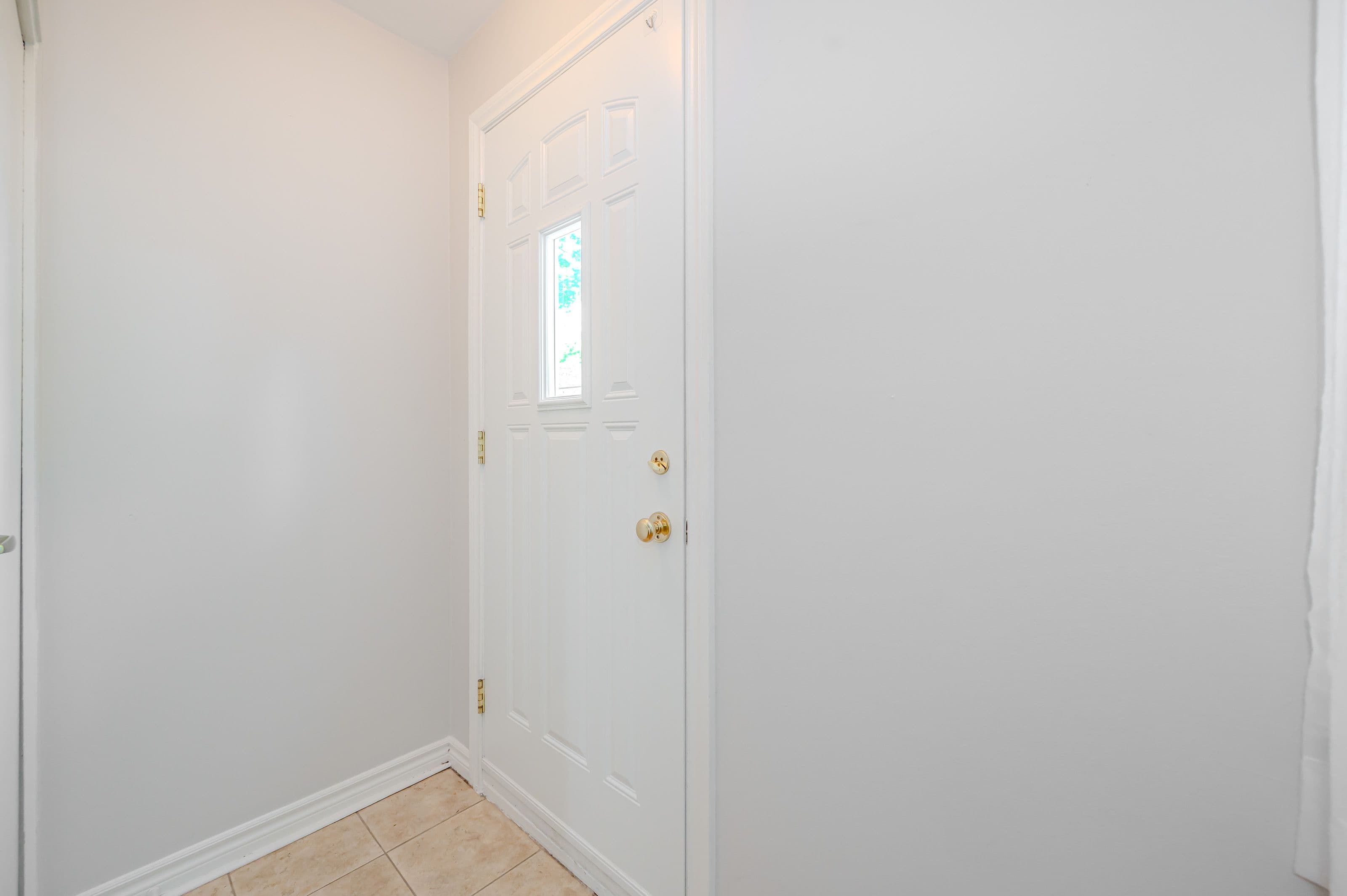 144 PRINCETON Drive, Hamilton, ON L8T 1S8