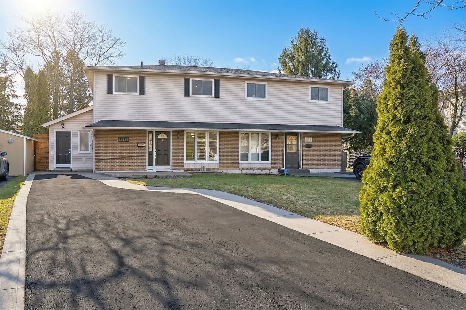 1278 Consort Crescent, Burlington, ON L7M 1J7