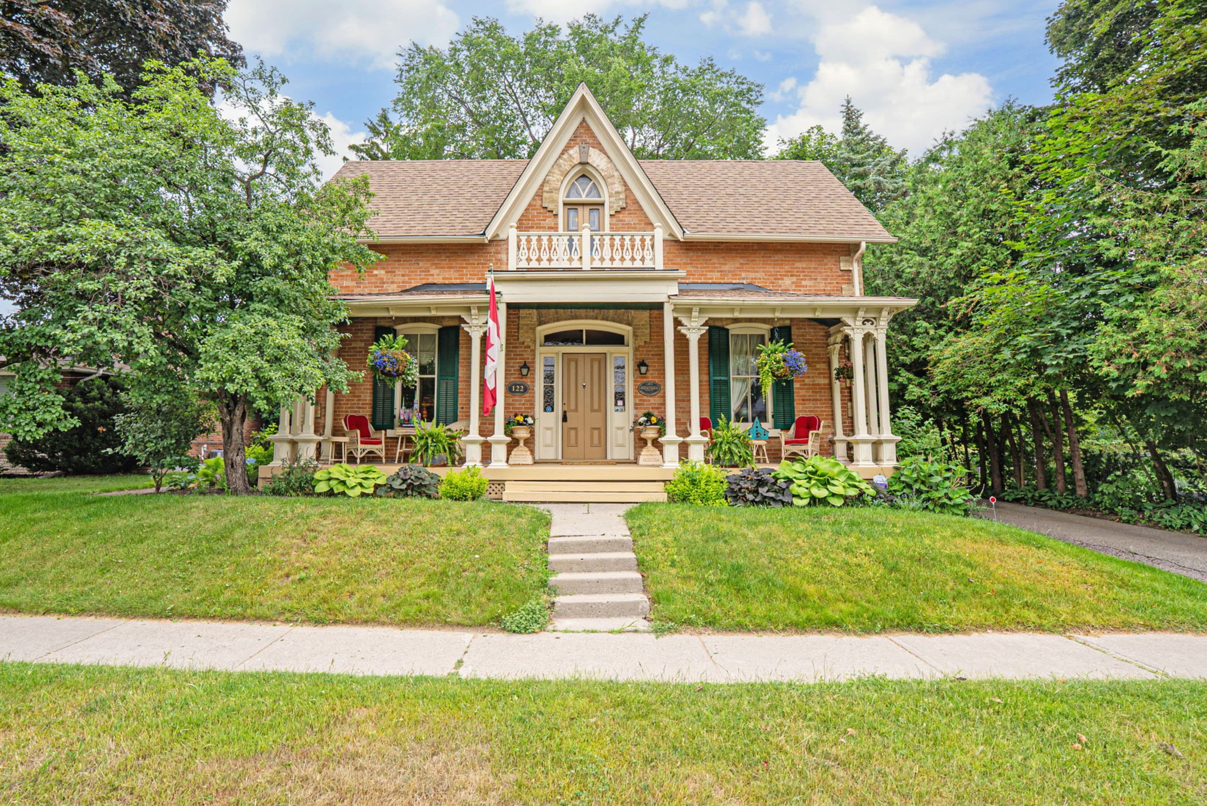 122 Brock Street E, Uxbridge, ON L9P 1K5