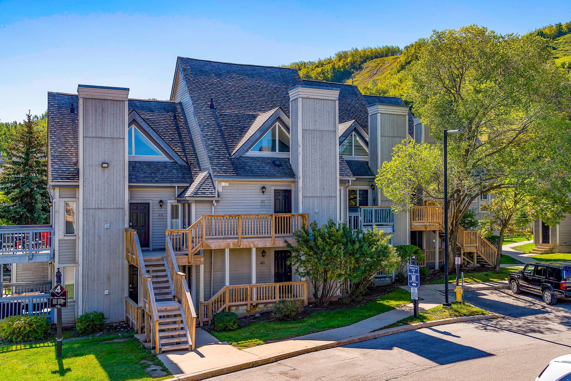 796468 19 GREY Road 410, Blue Mountains, ON L9Y 0N6