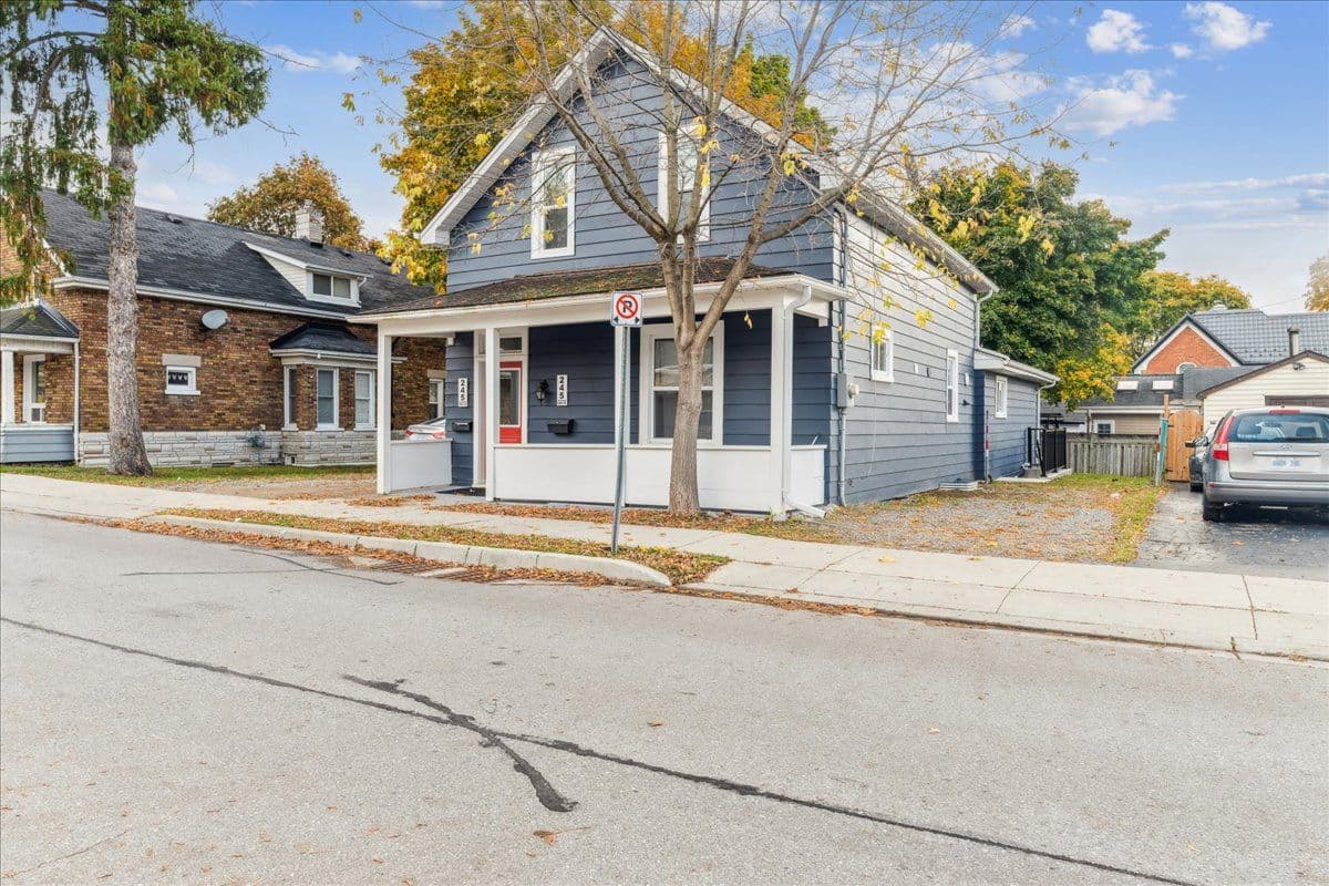 245 Church Street S Lower, Cambridge, ON N3H 1W7