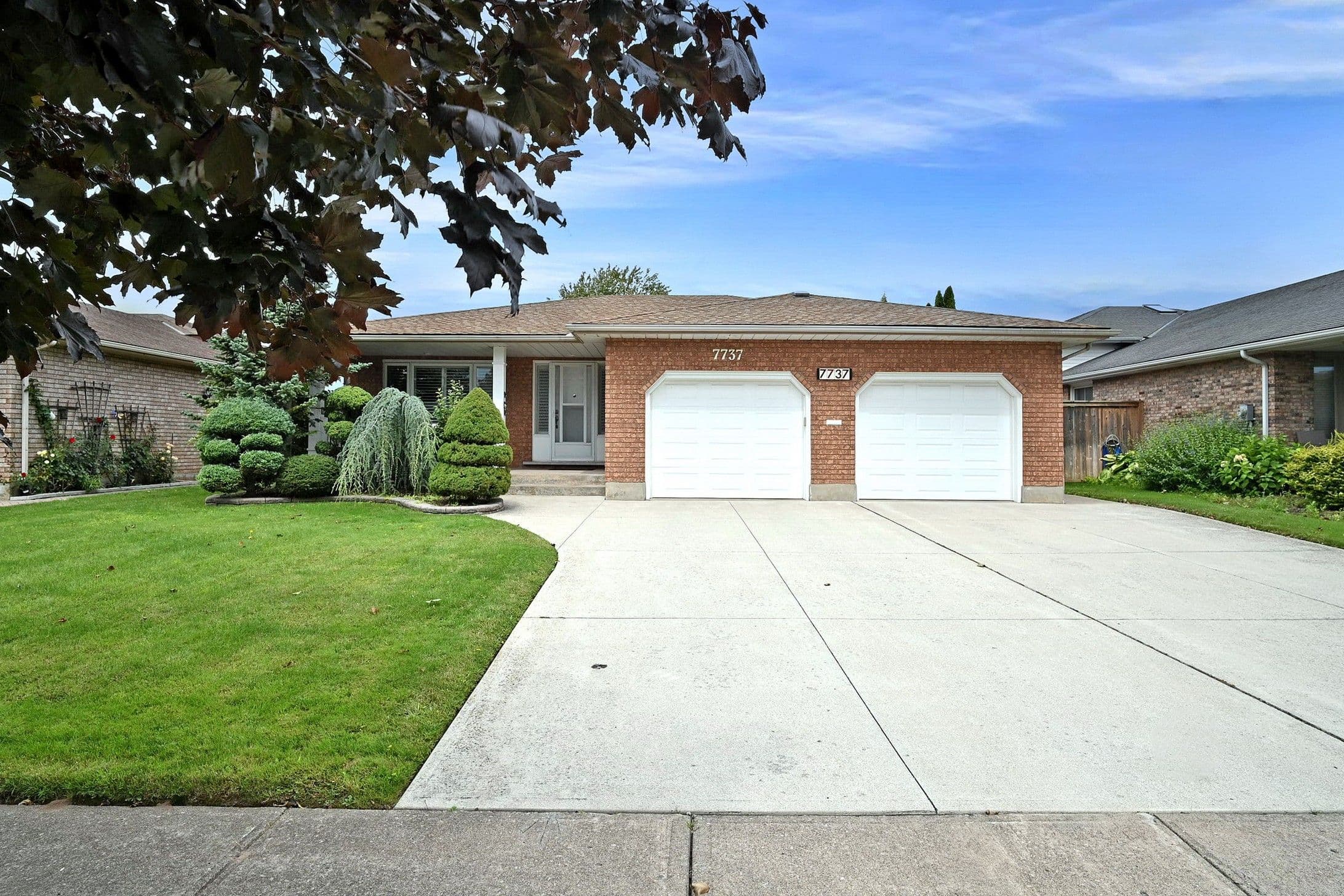 7737 Mount Carmel Boulevard, Niagara Falls, ON L2H 2Y3