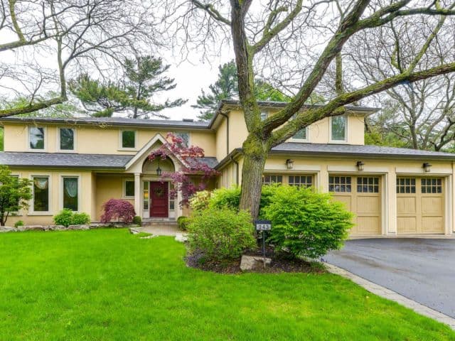 243 Dolphin Court, Oakville, ON L6J 5S7