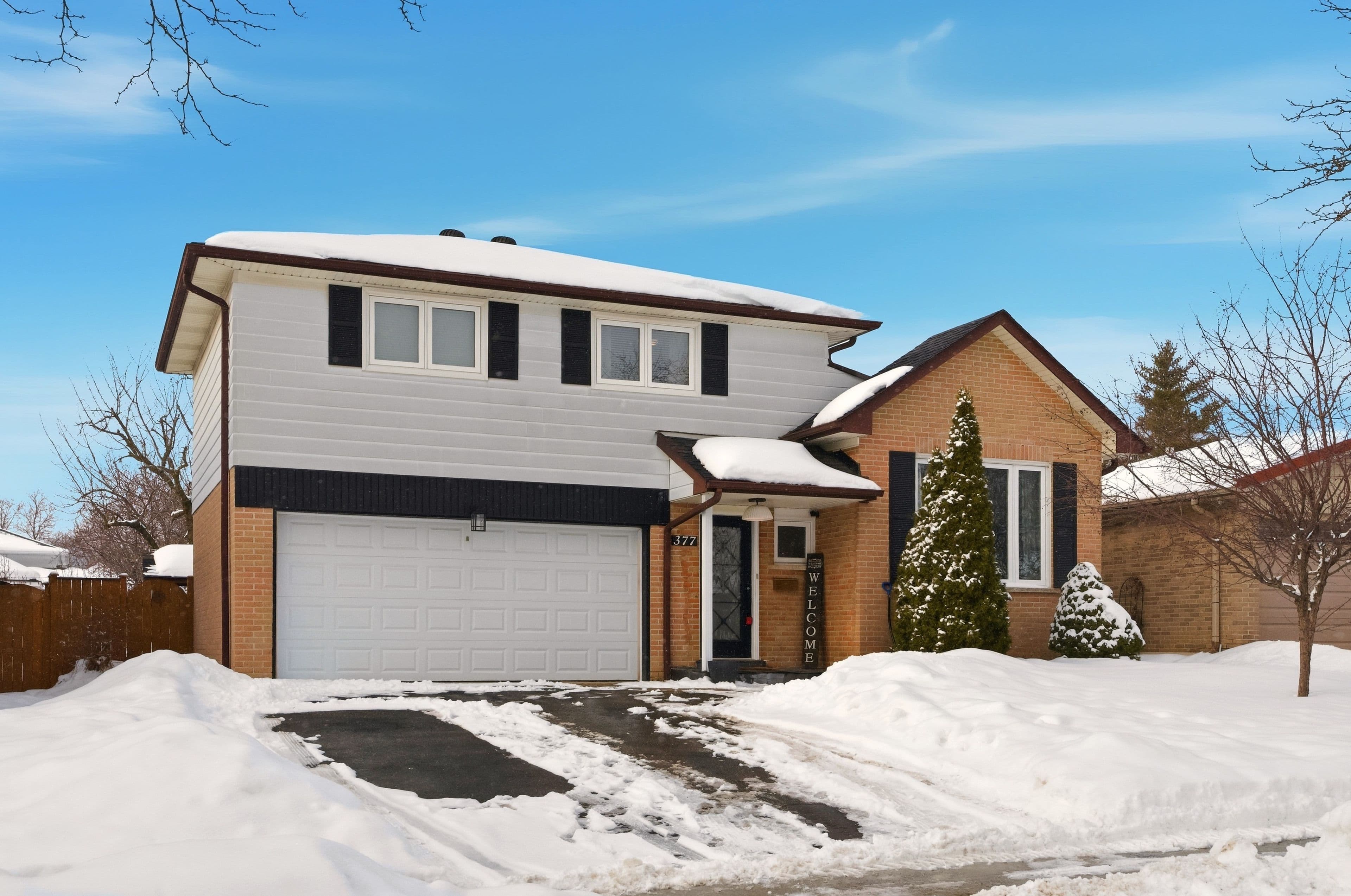 377 Karen Park Crescent, Mississauga, ON L5A 3C8