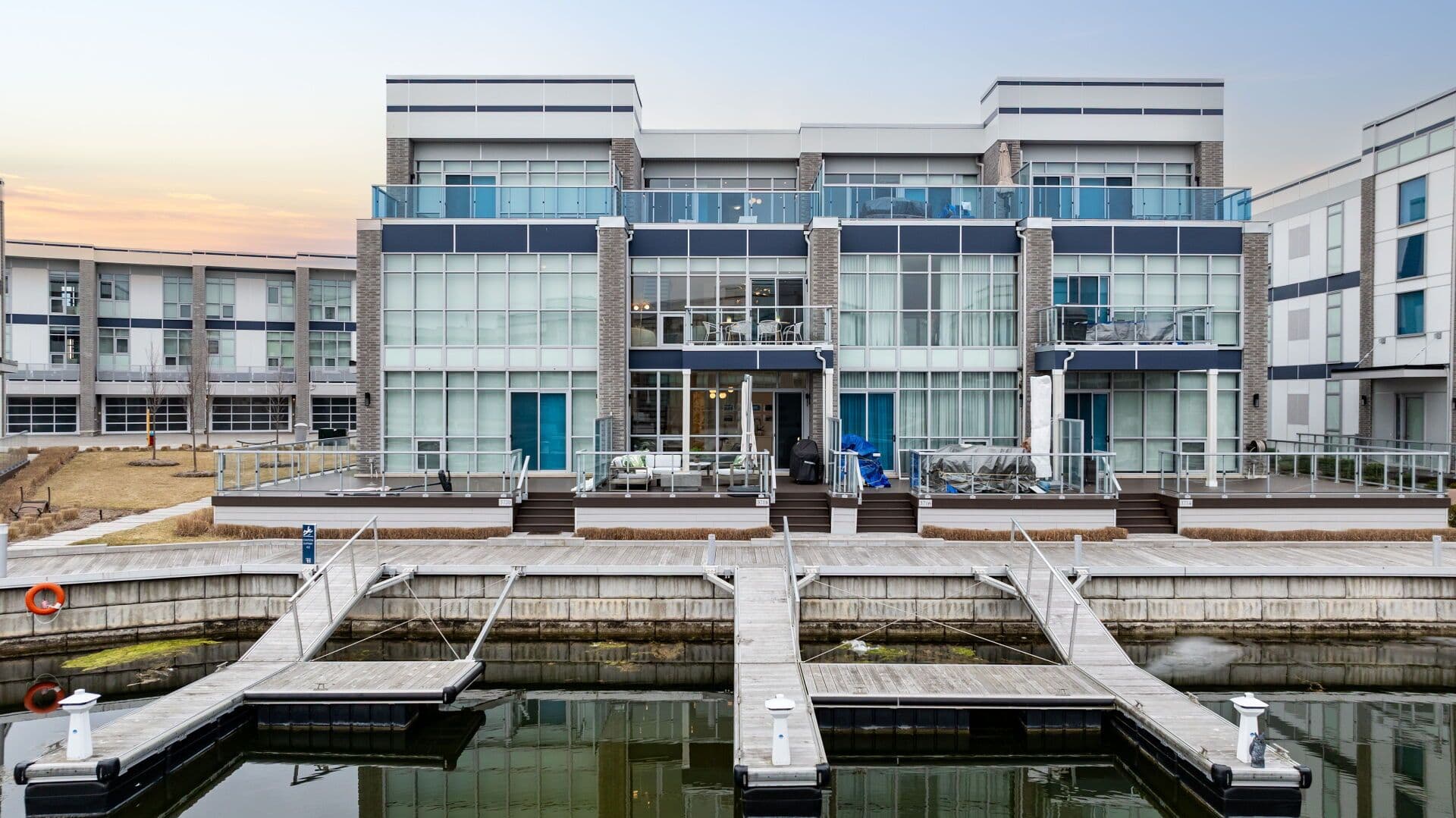 3718 Mangusta Court, Innisfil, ON L9S 0L5