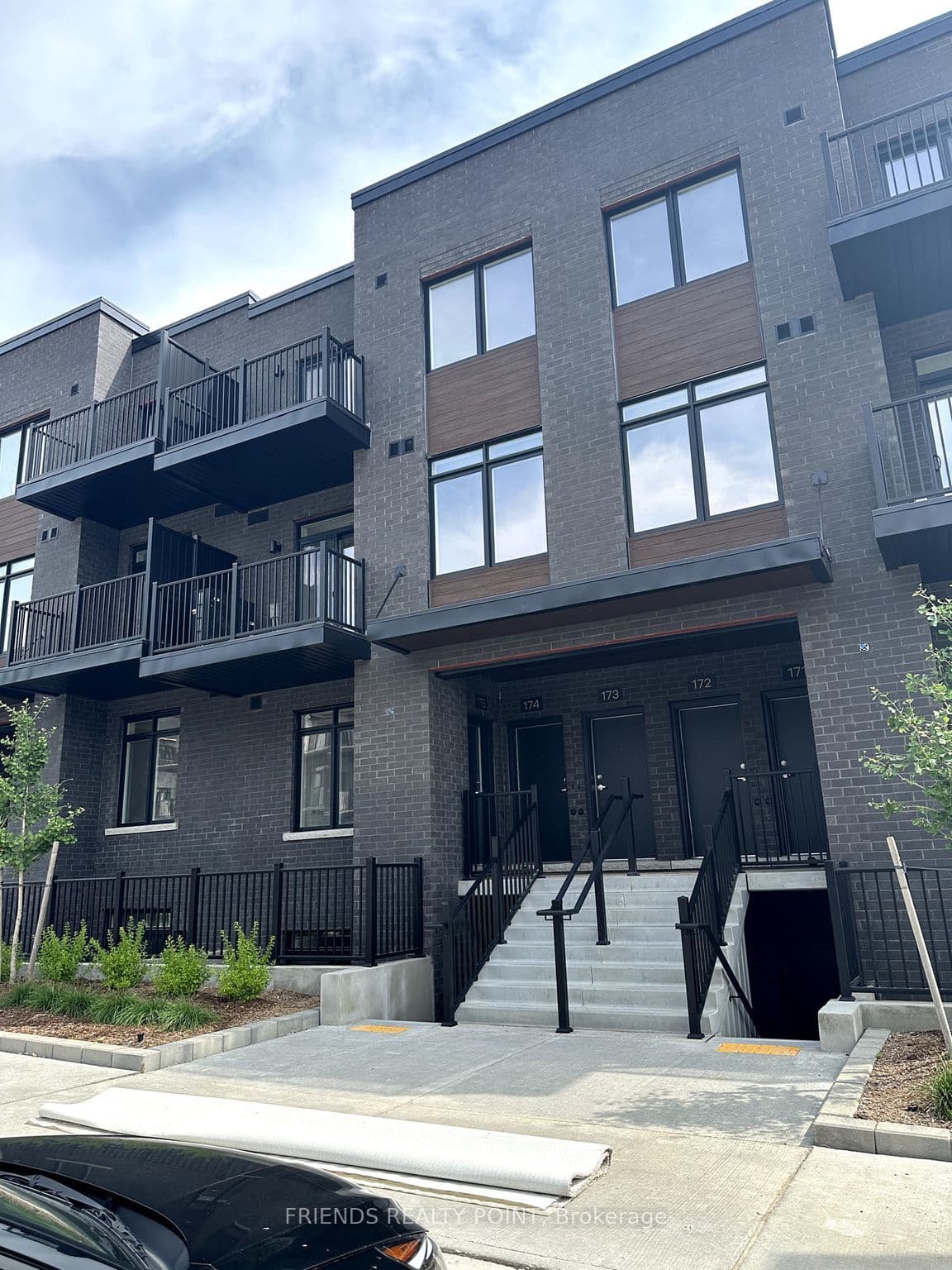 824 Woolwich Street 175, Guelph, ON N1H 6J2