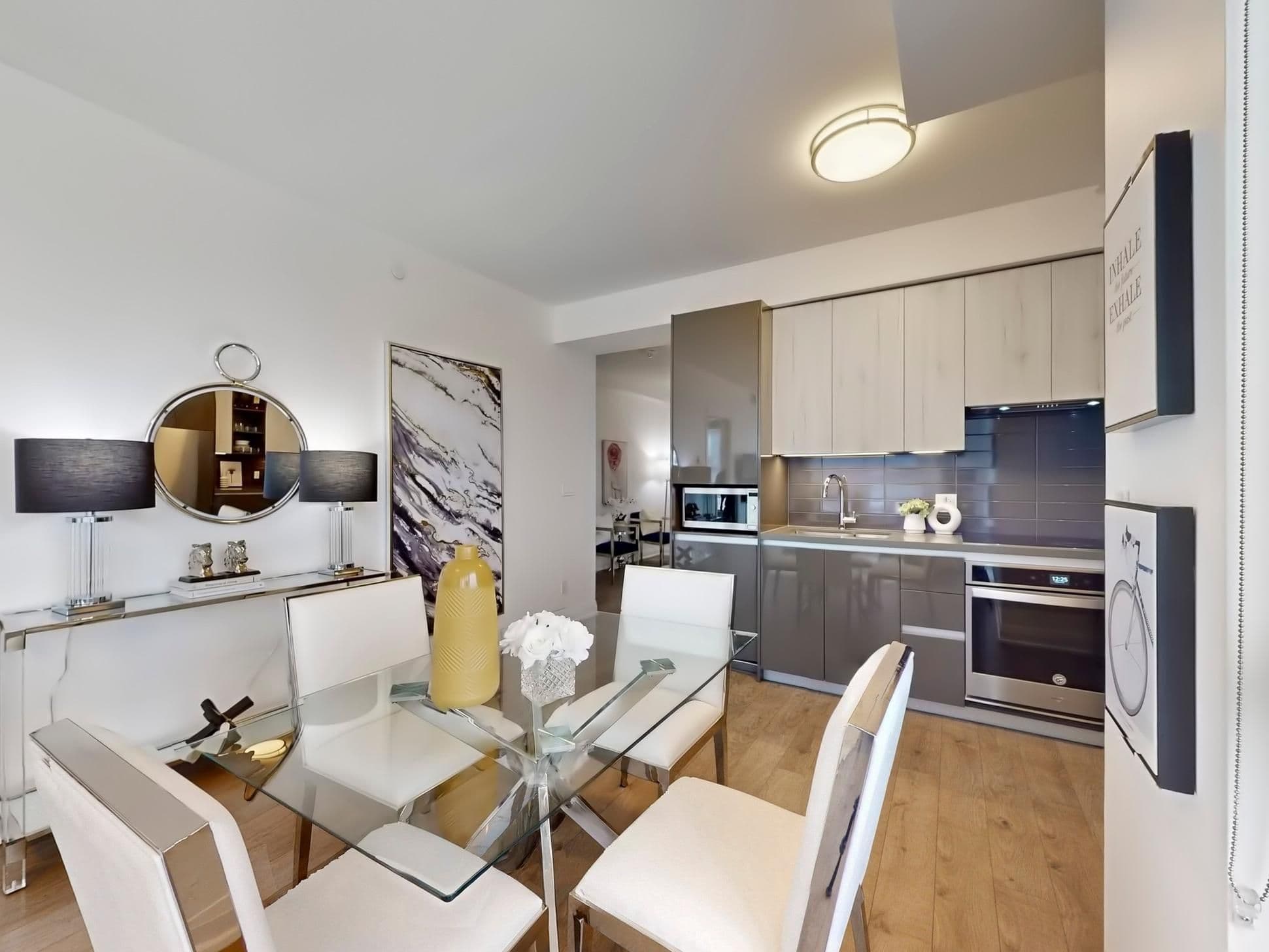 396 Highway 7 Road E 302, Richmond Hill, ON L4B 0G7