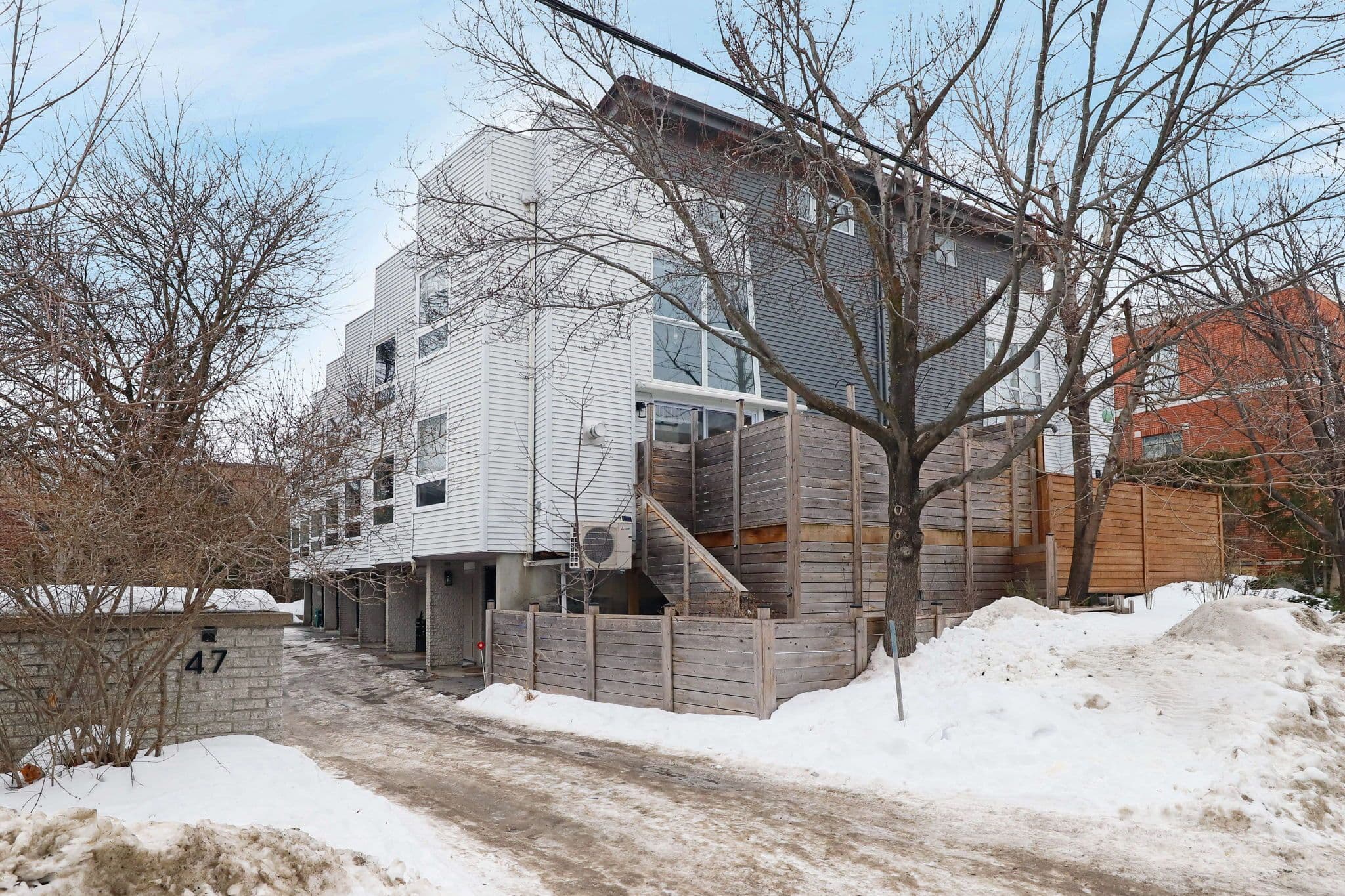 47 Ontario Street A, Overbrook - Castleheights and Area, ON K1K 1L1