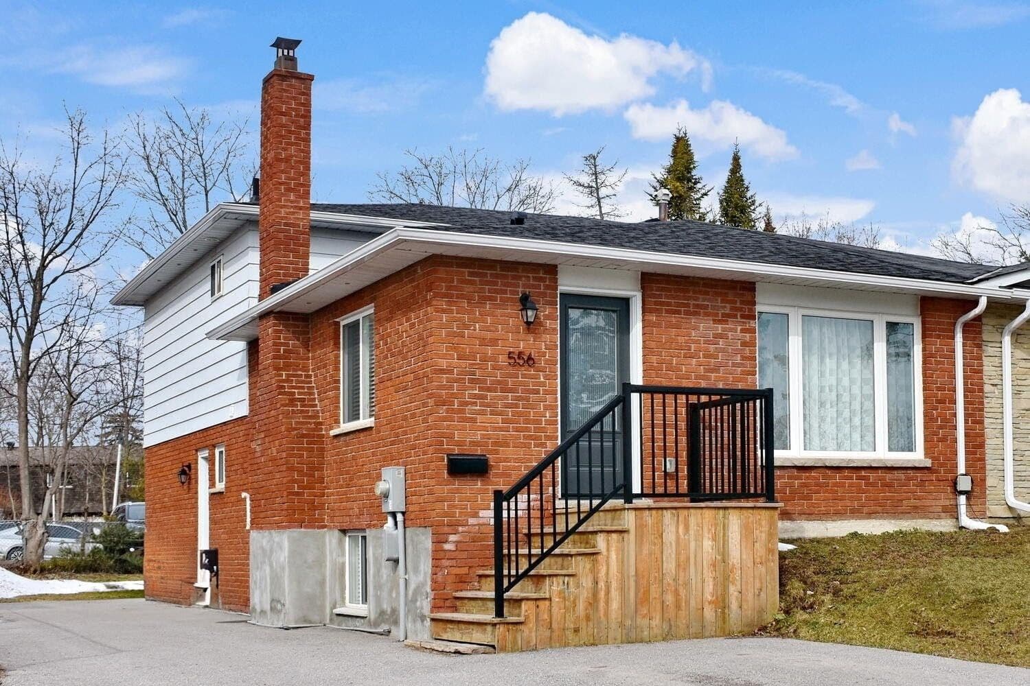 556 Spruce Street, Collingwood, ON L9Y 4B4