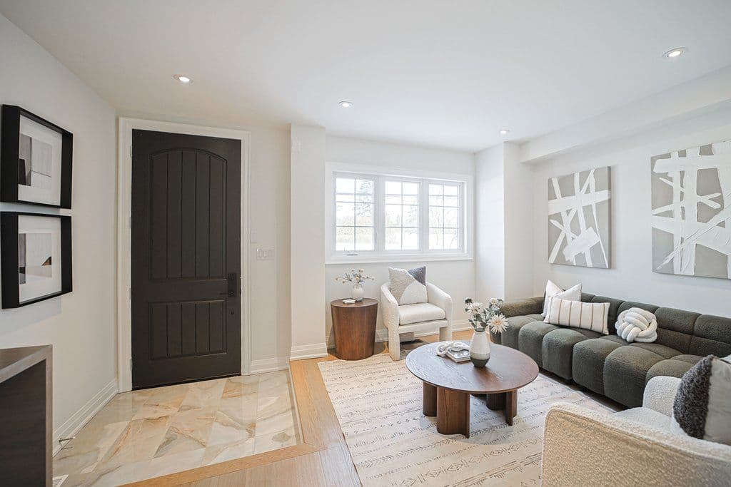 4163 Major Mackenzie Drive E, Markham, ON L6C 3L5