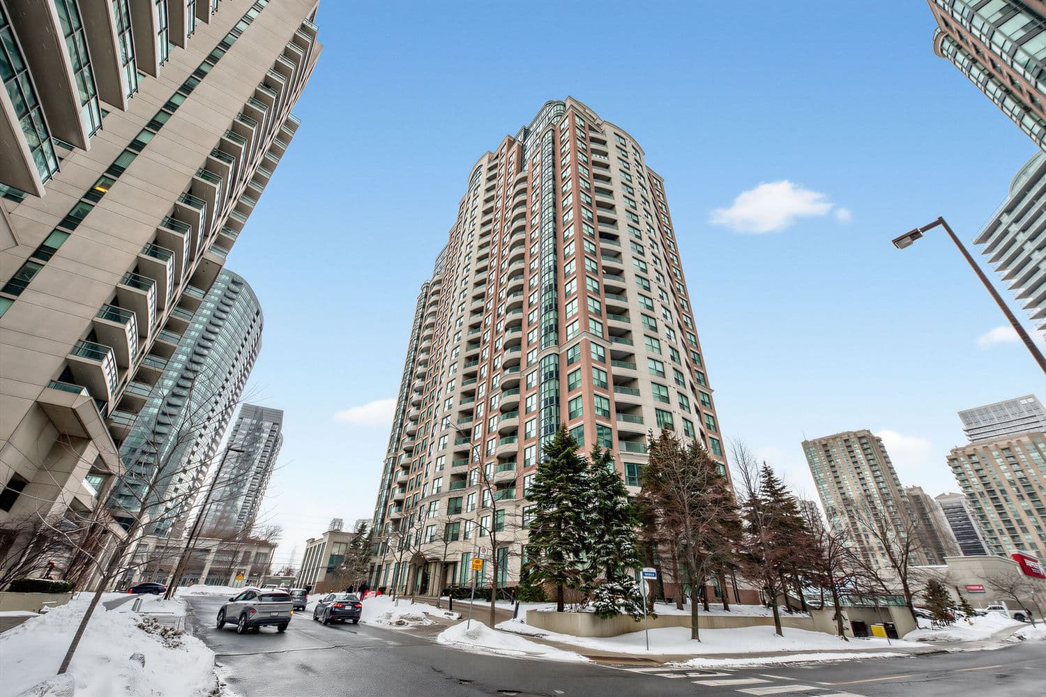 7 Lorraine Drive 808, Toronto C07, ON M2N 7H2