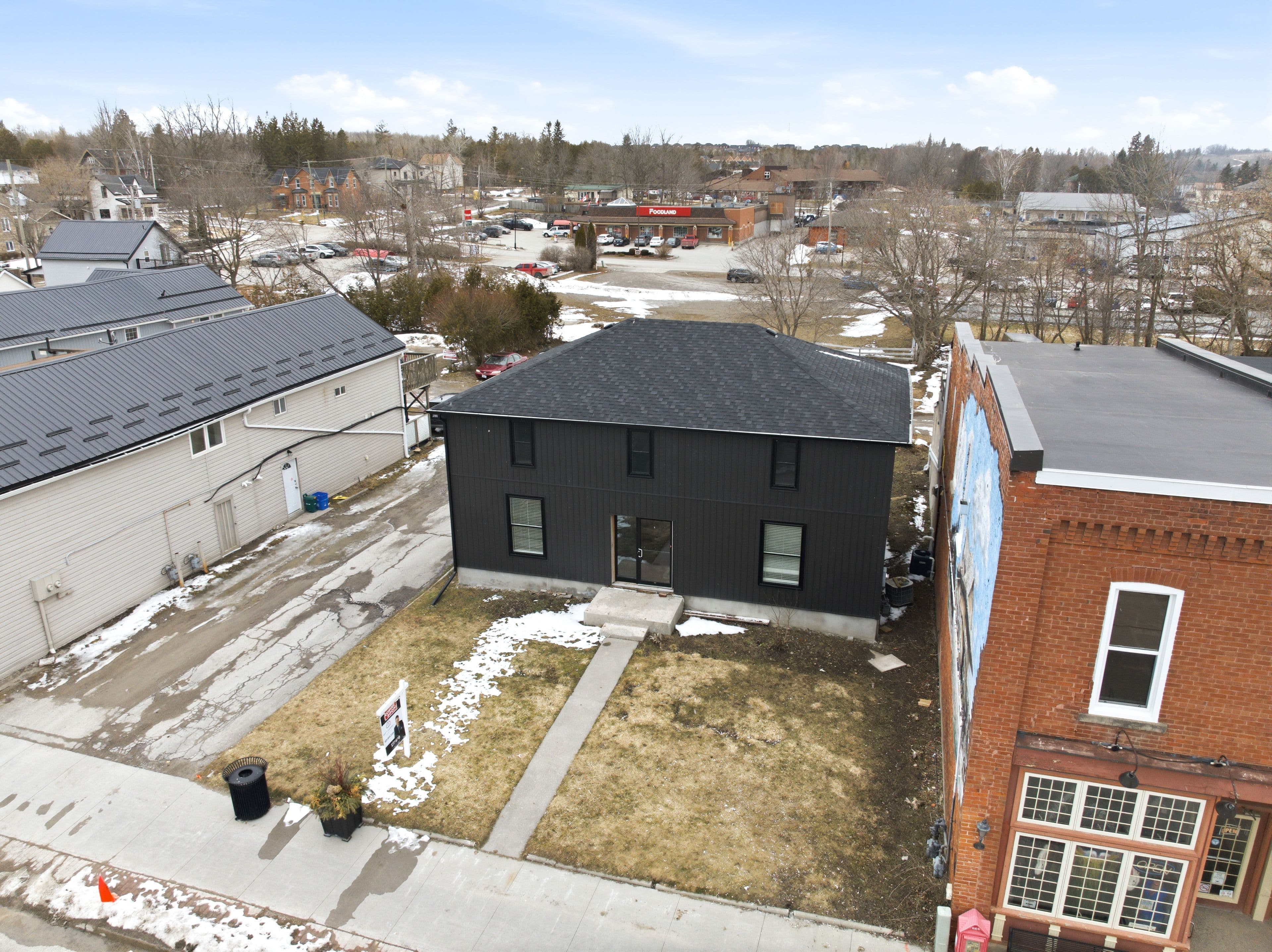 20 King Street E, Cavan Monaghan, ON L0A 1G0