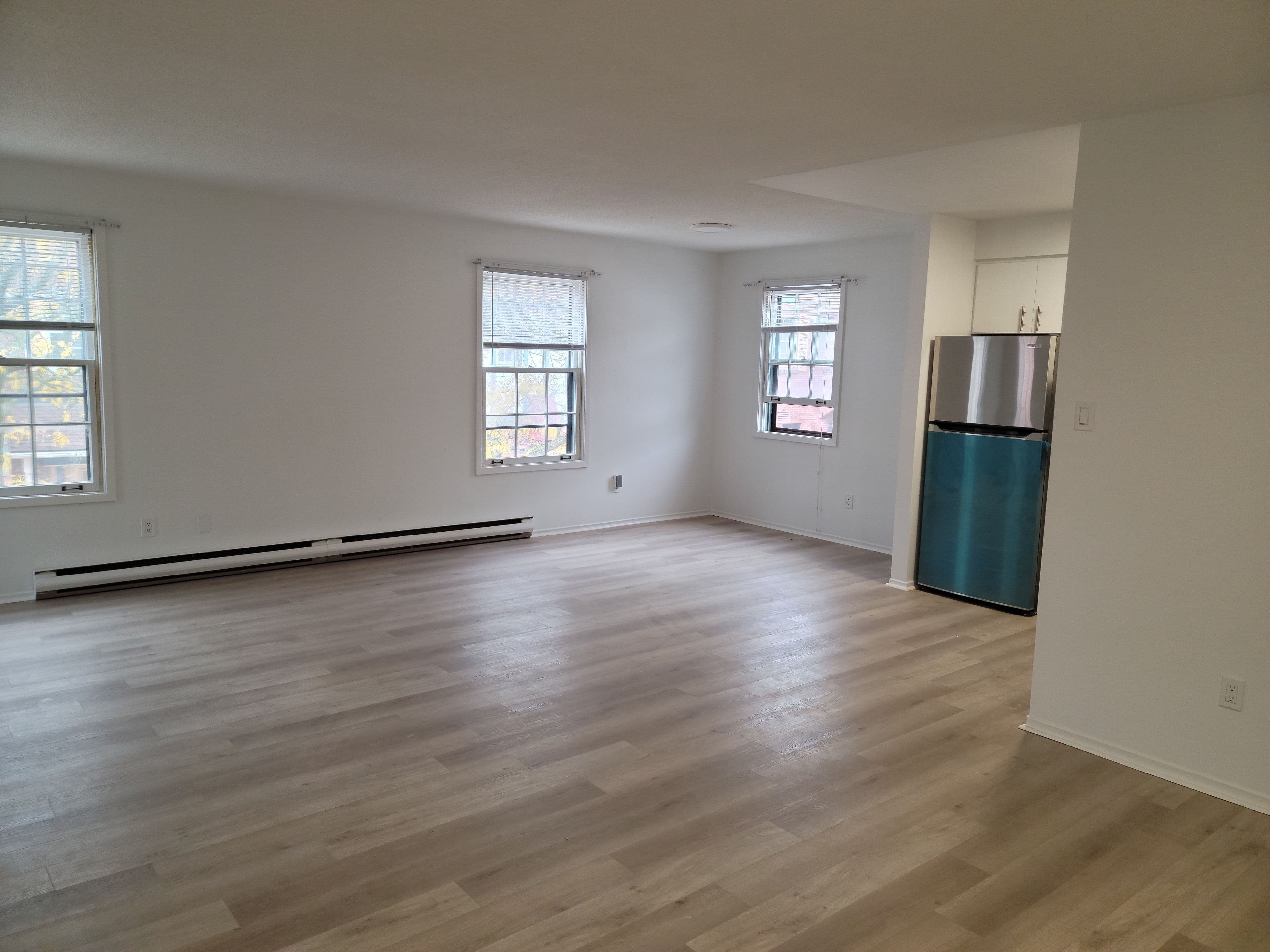 2 Orchard Heights Boulevard 224, Aurora, ON L4G 3W3