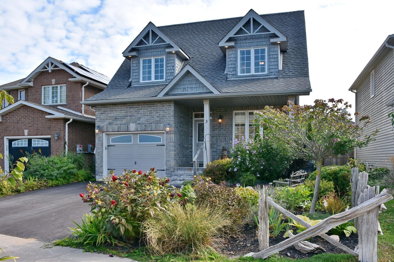 3 Clark Street, Collingwood, ON L9Y 0J1