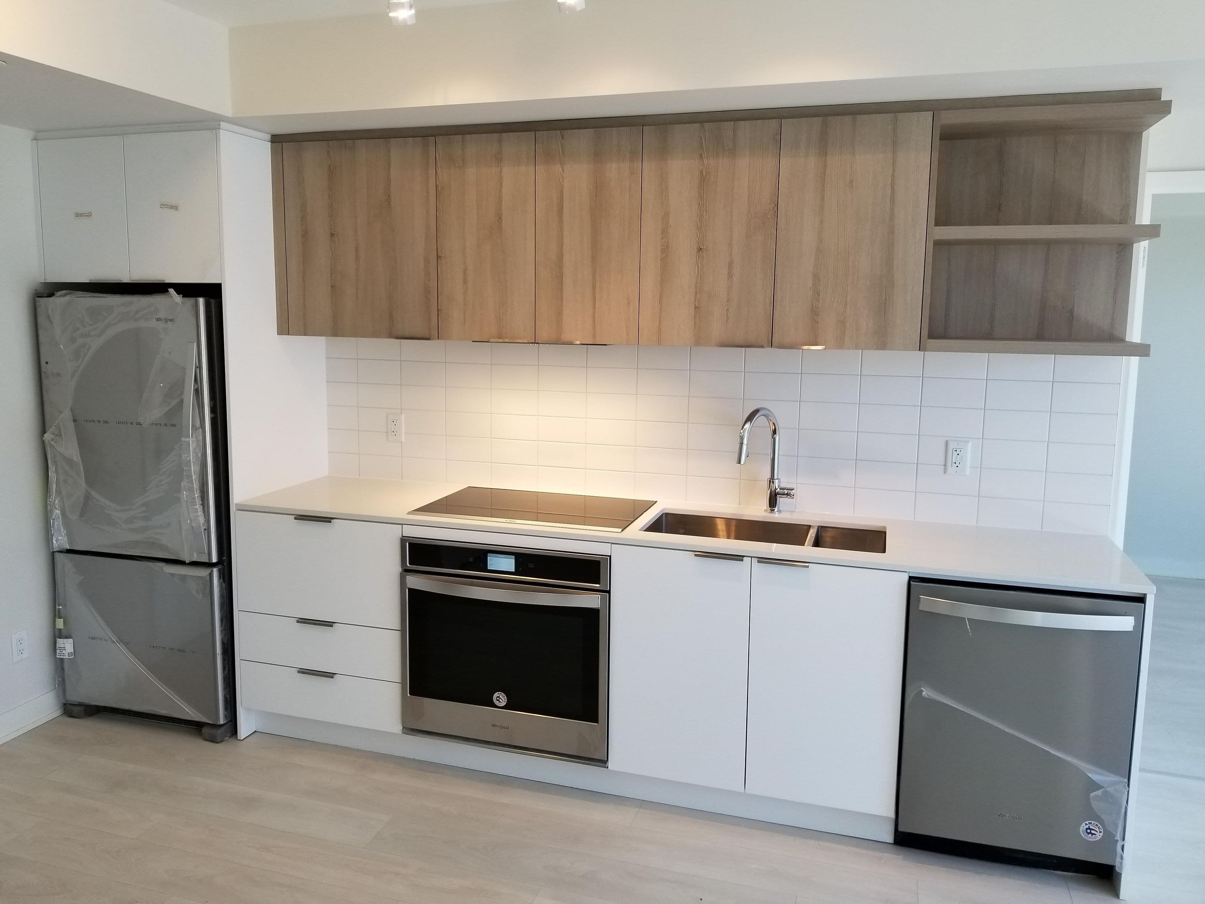 6 Sonic Way N2808, Toronto C11, ON M3C 0P1