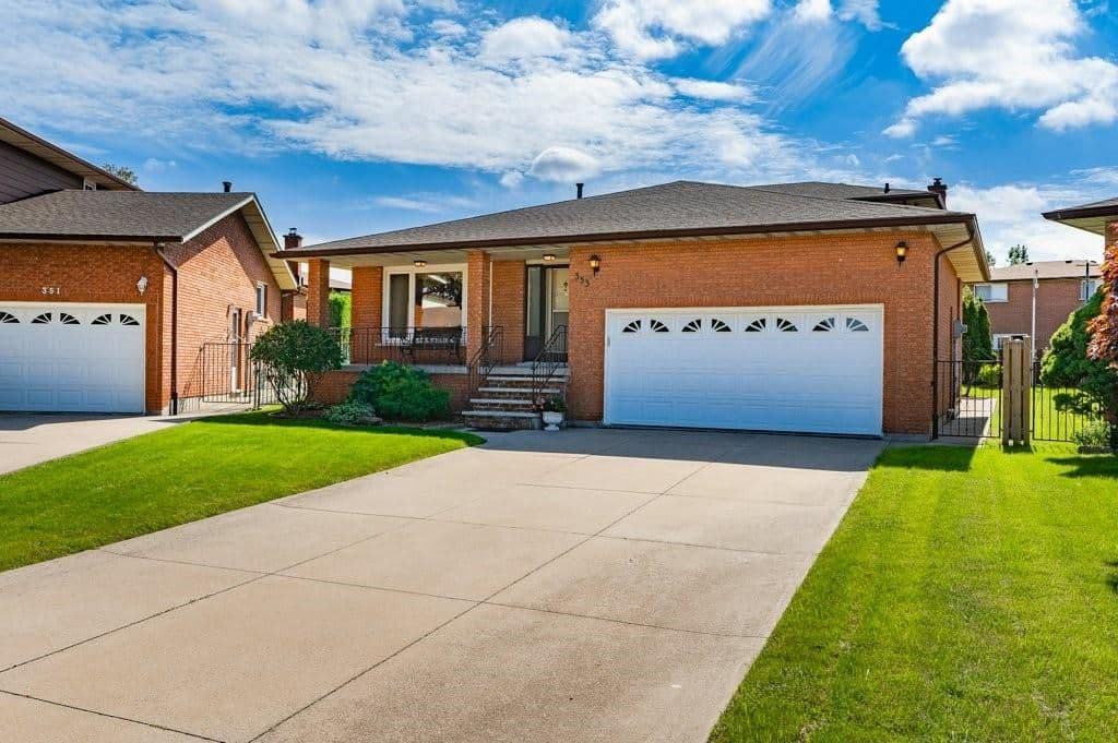 353 Darlington Court Lower & Main, Hamilton, ON L9C 6Z2