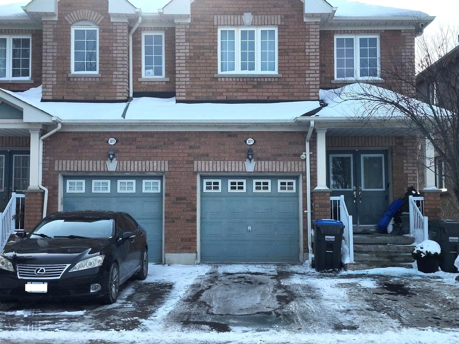 3271 Flagstone Drive, Mississauga, ON L5M 7T8