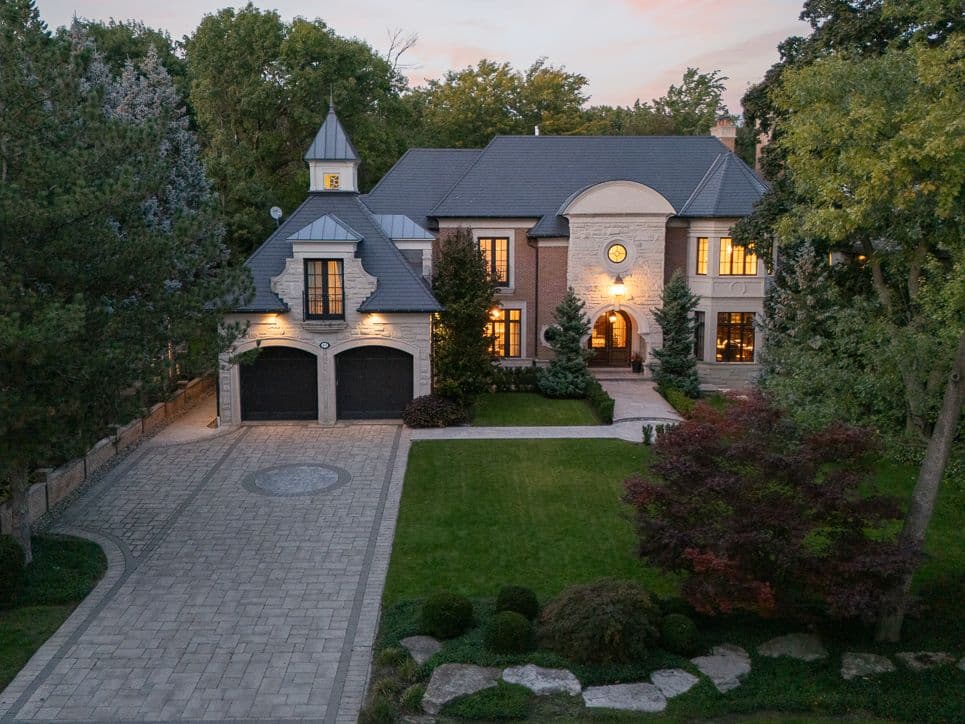 43 North Drive, Toronto W08, ON M9A 4R1