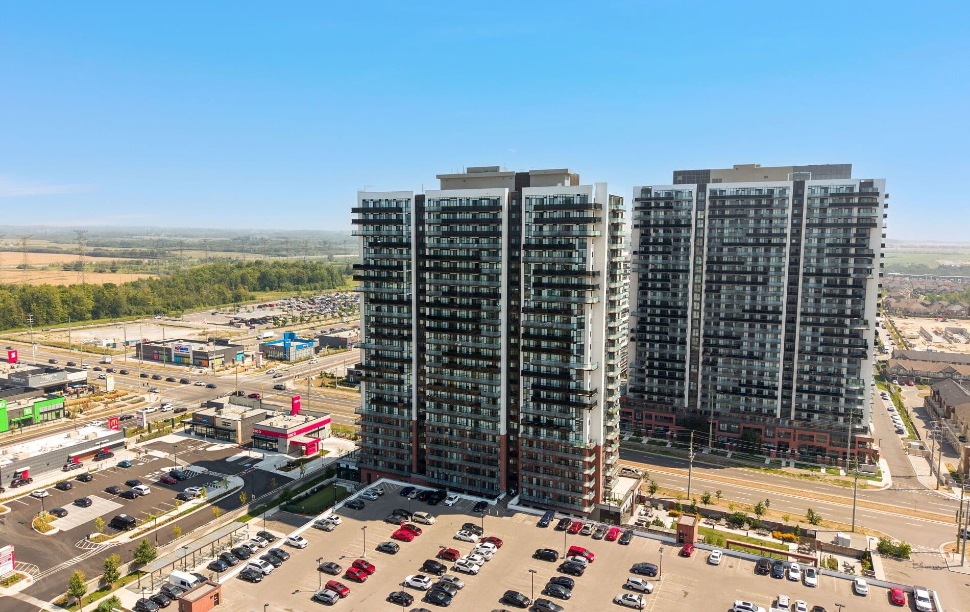 2550 Simcoe Street N 219, Oshawa, ON L1L 0R5