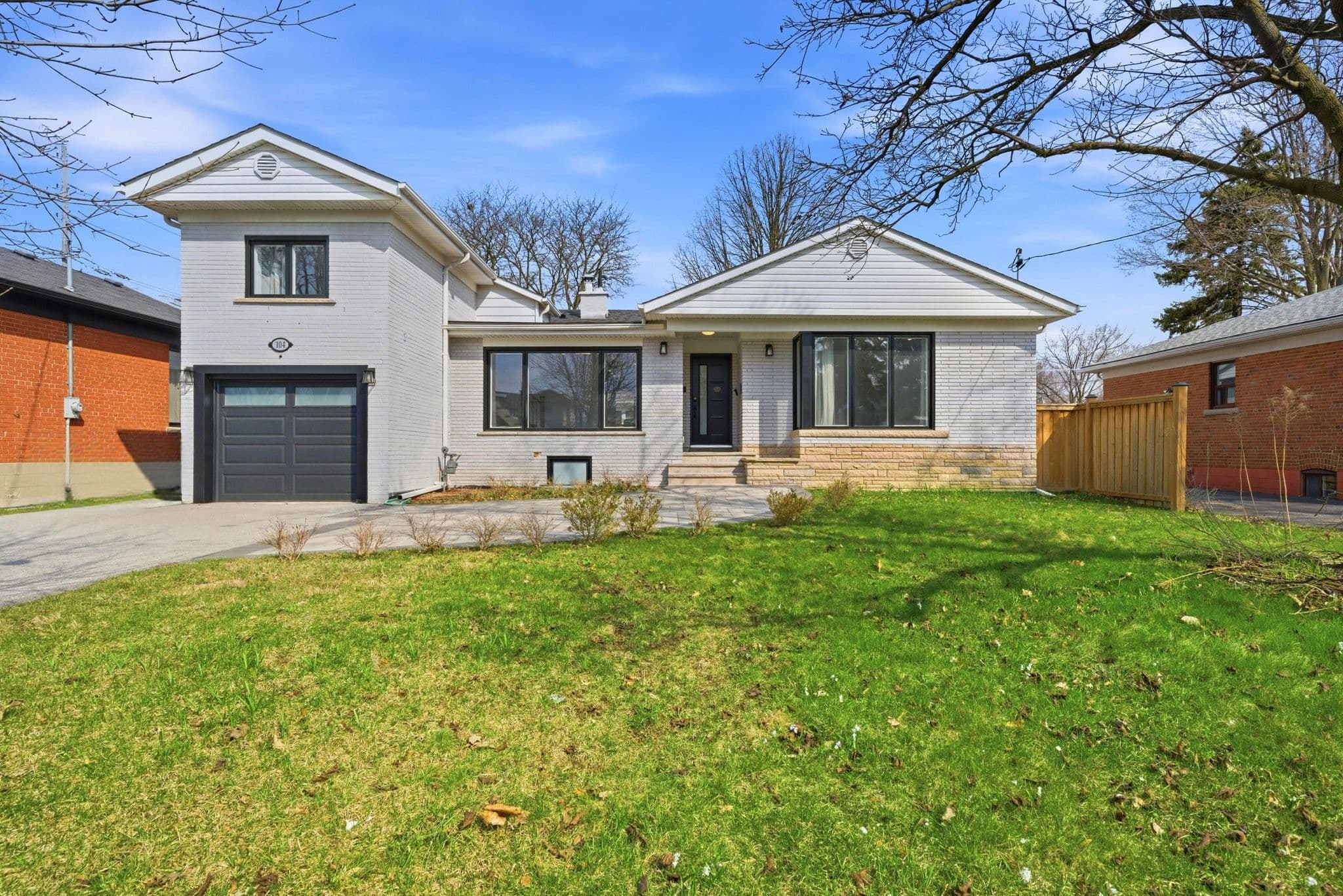 104 Great Oak Drive, Toronto W08, ON M9A 1N5
