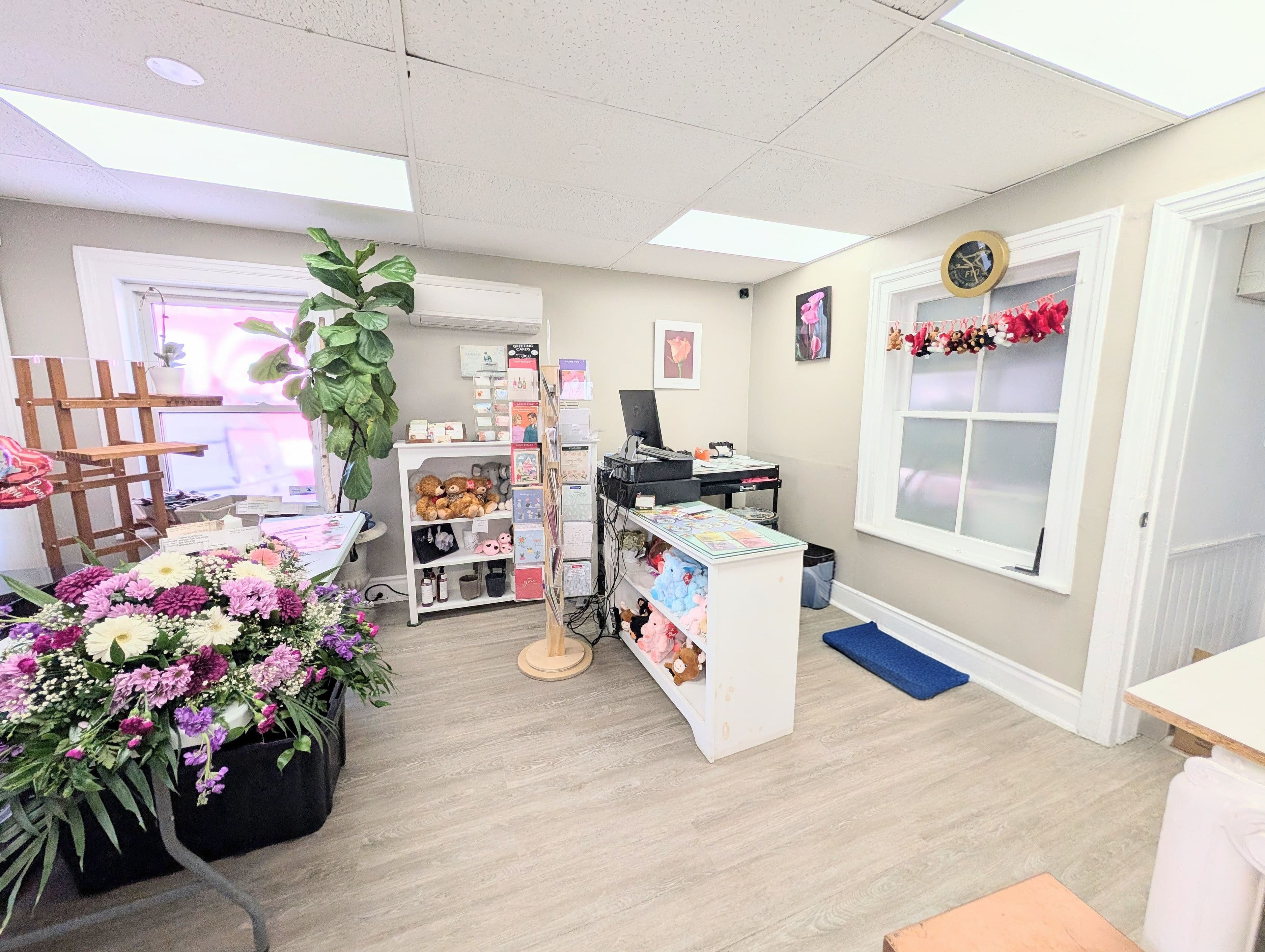 15 Main Street, Newmarket, ON L3Y 3Y1