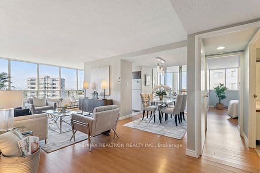 150 Alton Towers Circle 1503, Toronto E07, ON M1V 4X7