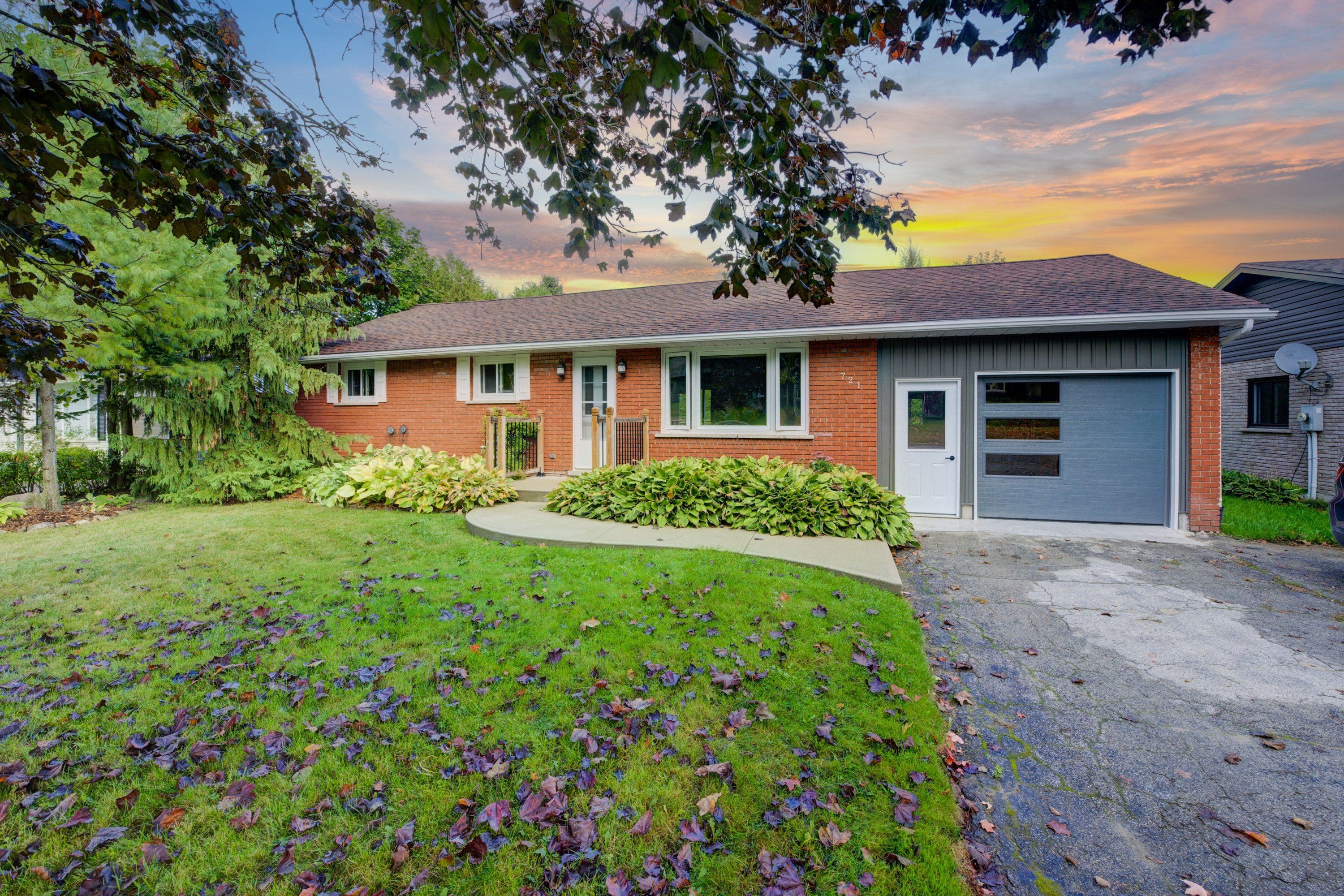 721 Waterloo Street, Wellington North, ON N0G 2L3