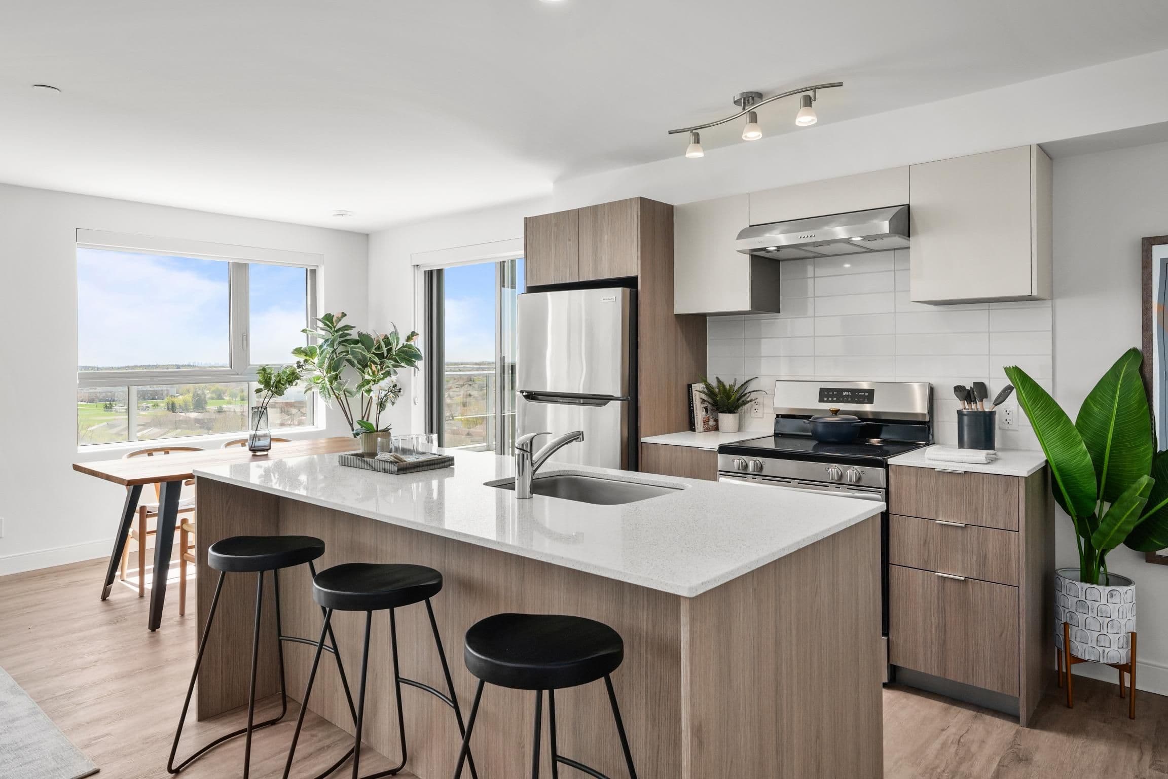 100 Manett Crescent 510, Brampton, ON L6X 4P7