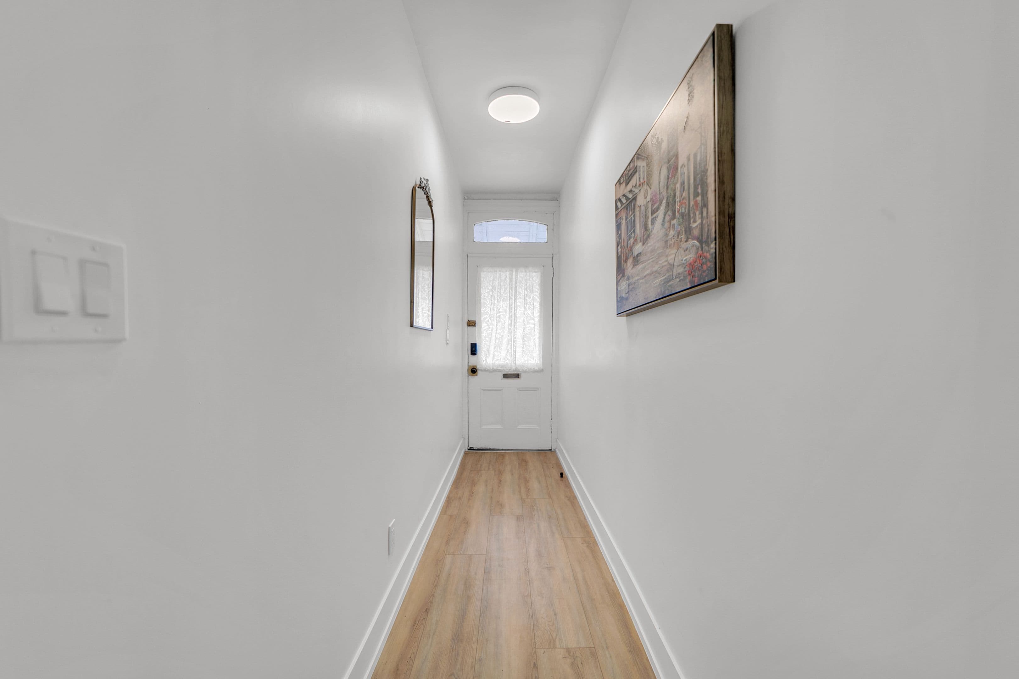 13 D'arcy Street, Toronto C01, ON M5T 1J8