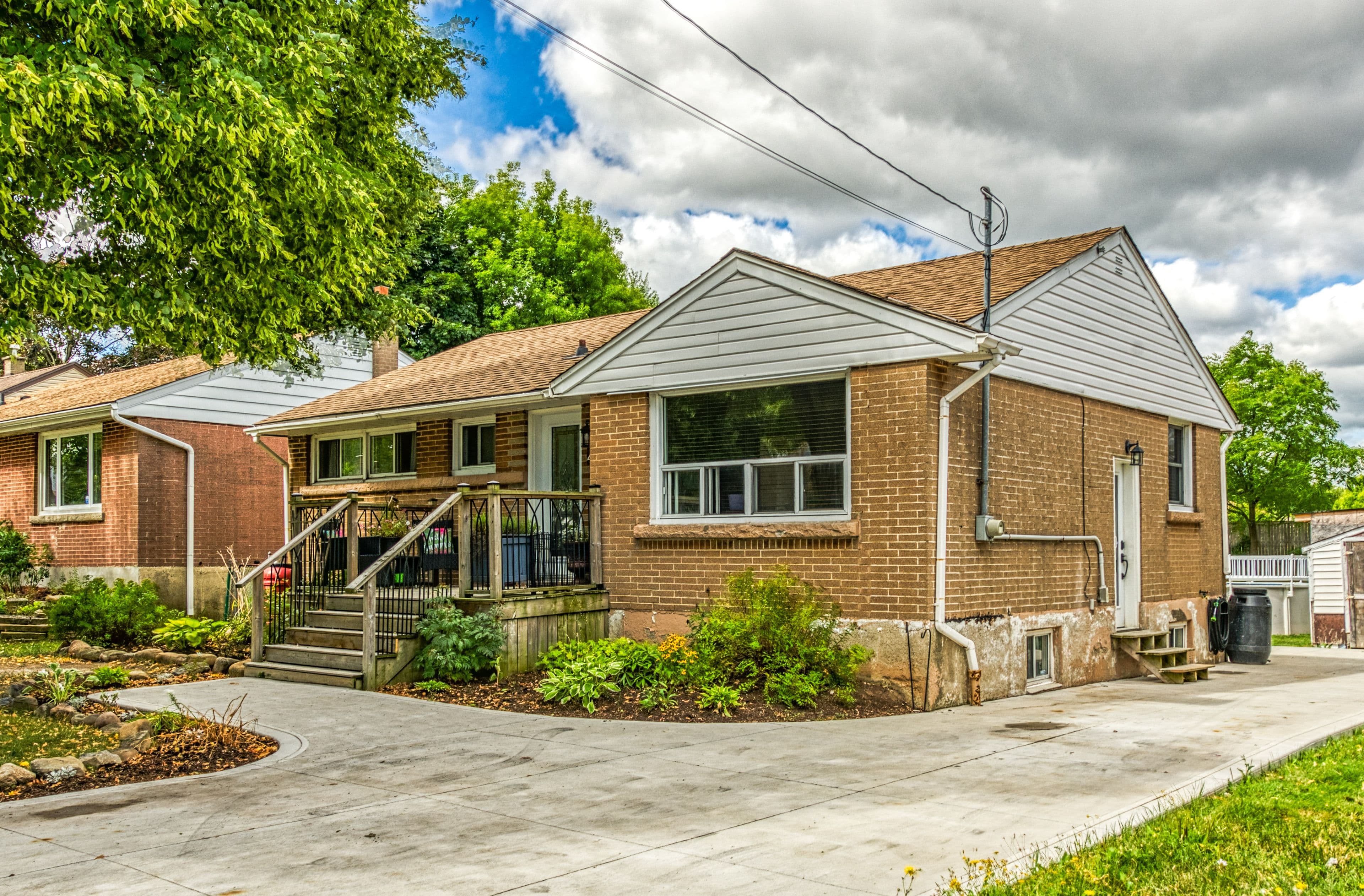 446 East 36th Street, Hamilton, ON L8V 4A5