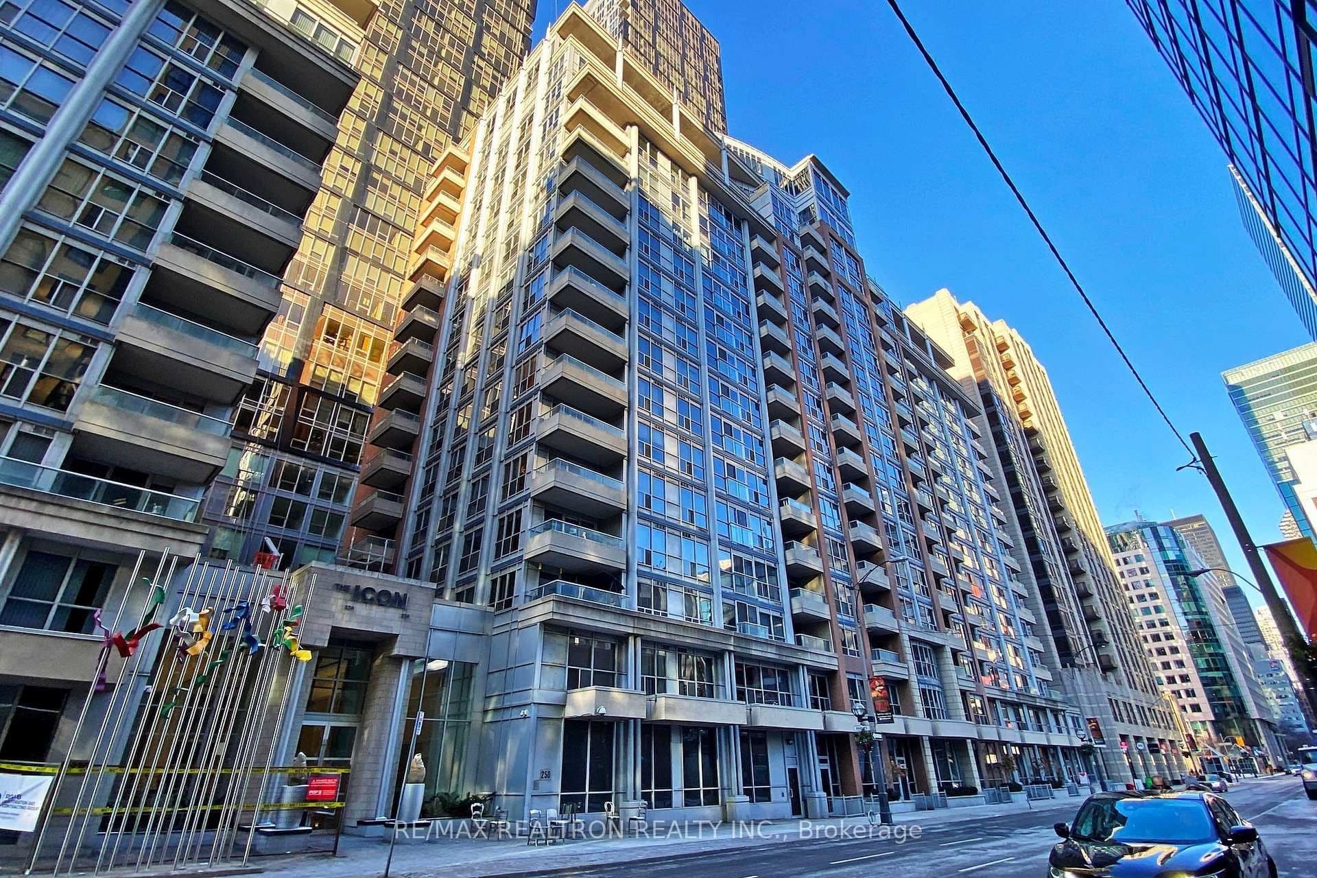 250 Wellington Street W 330, Toronto C01, ON M5V 3P6