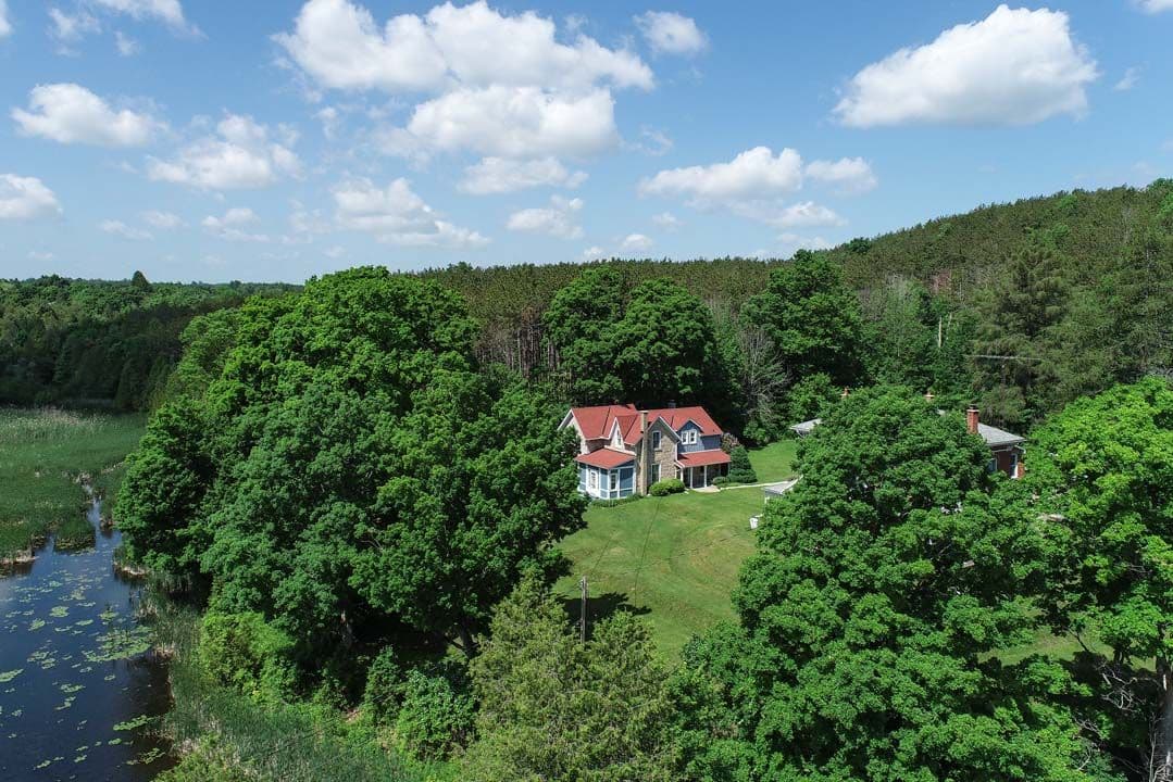 1380 Queen Street W, Caledon, ON L7K 0C3