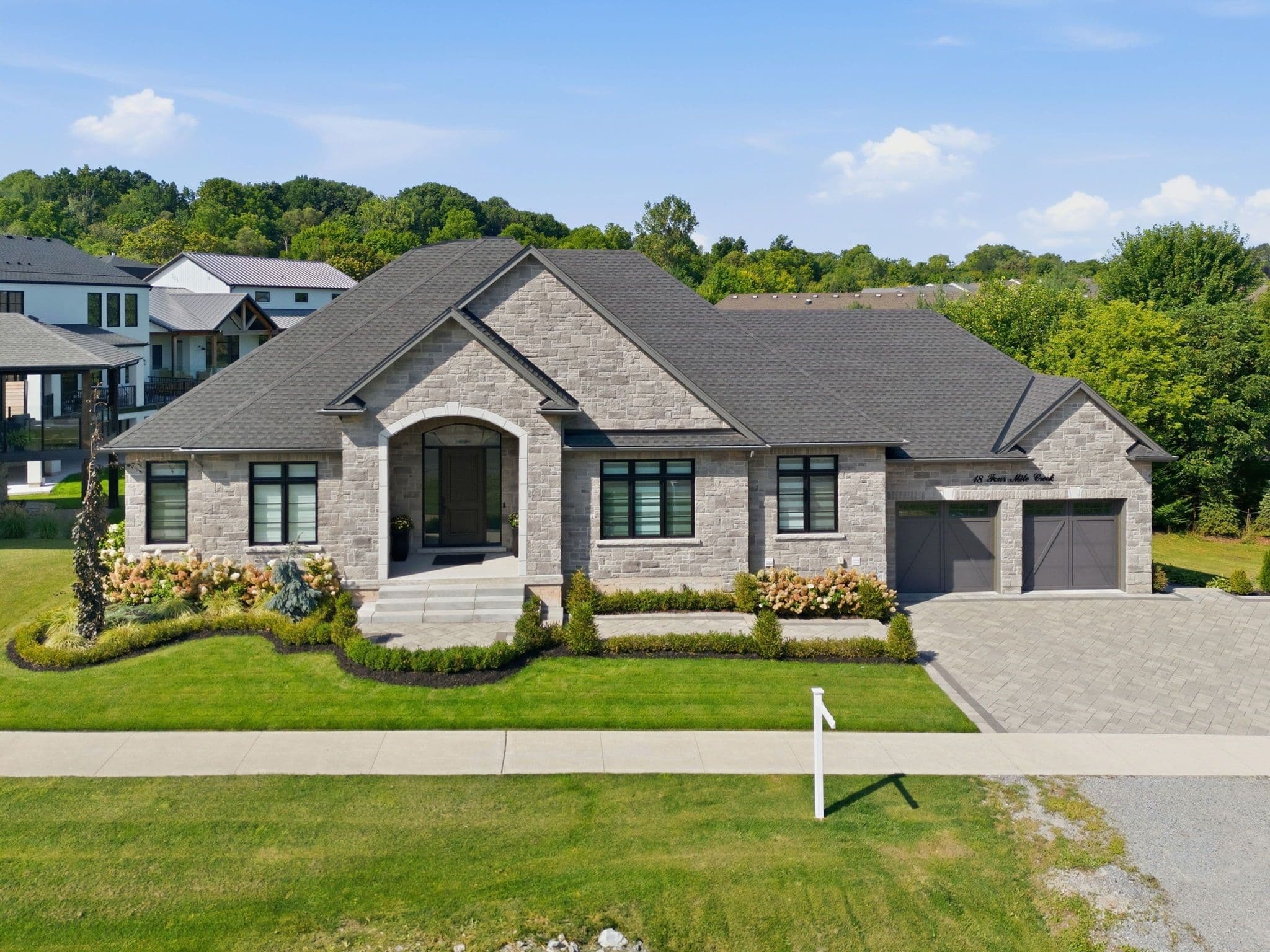 18 Four Mile Creek Road, Niagara-on-the-Lake, ON L0S 1J1