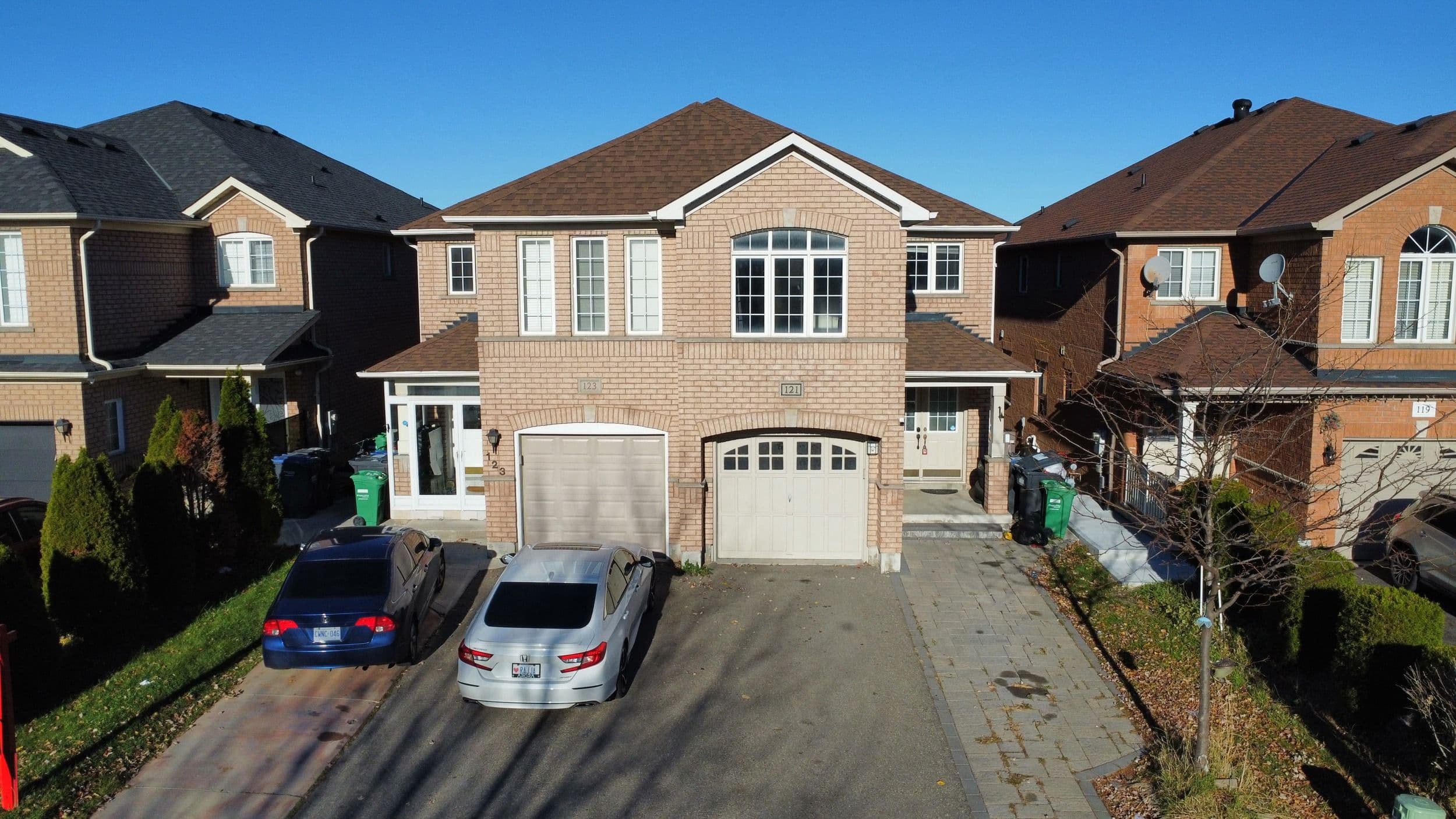 121 Tiller Trail MAIN & 2ND, Brampton, ON L6X 4S9