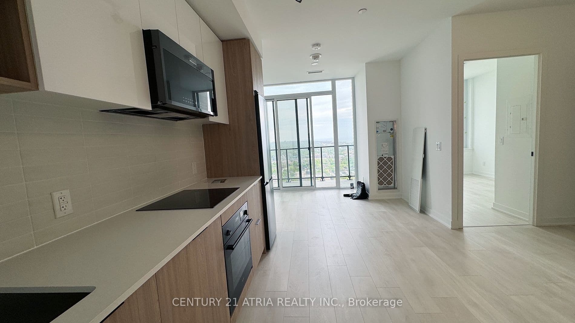 5 Defries Street lph01, Toronto C08, ON M5A 0W7