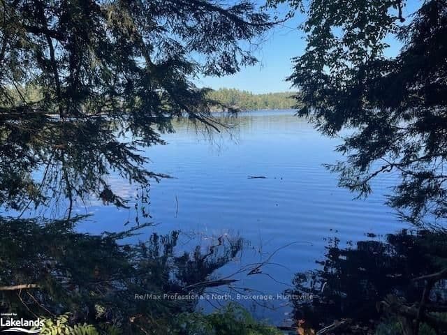 4 STONE GATE Lane, Bracebridge, ON P1L 1X3