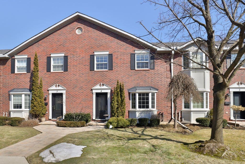 2407 Woodward Avenue 4, Burlington, ON L7R 4J2