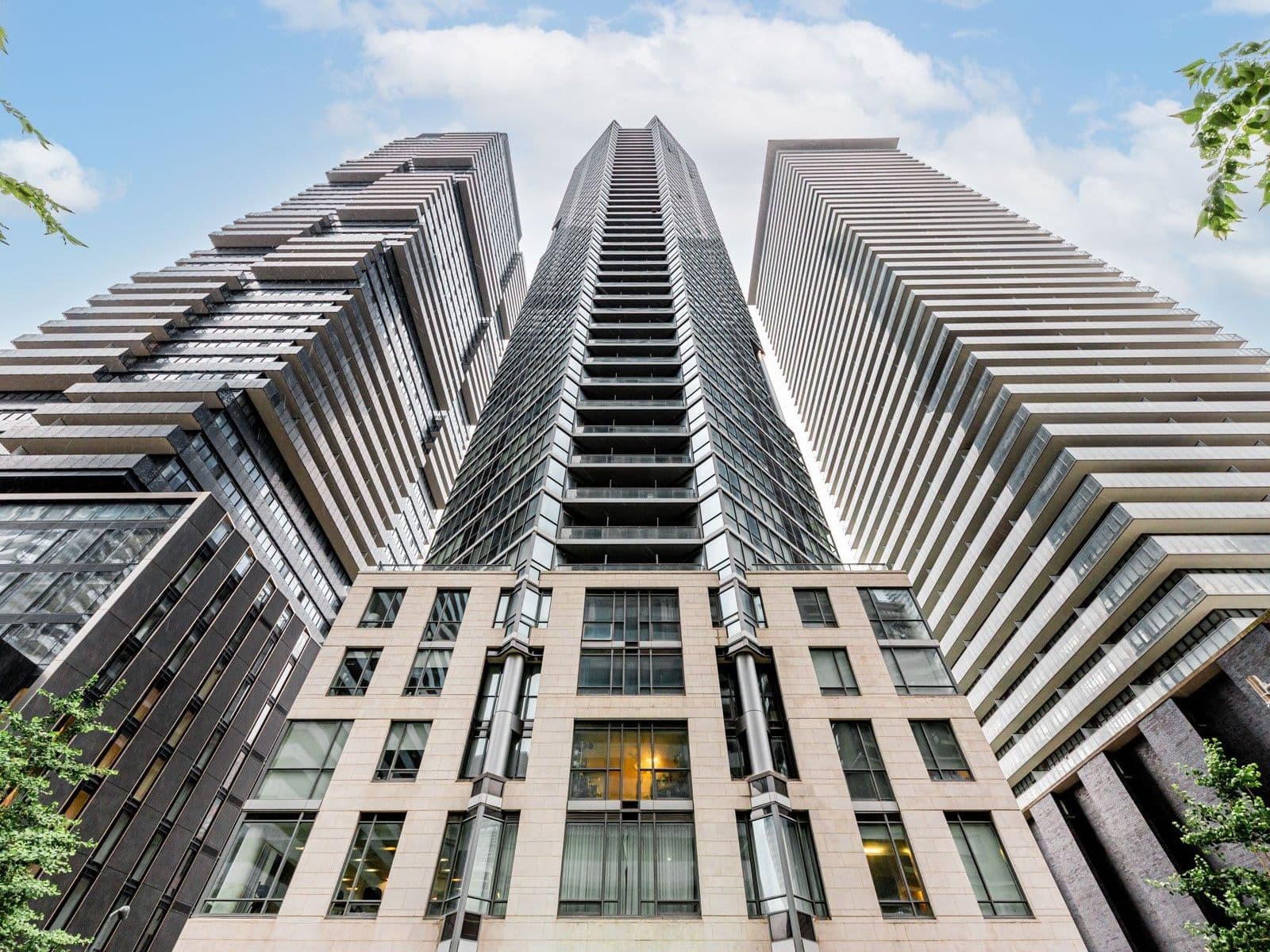 45 Charles Street E 2302, Toronto C08, ON M4Y 1S2