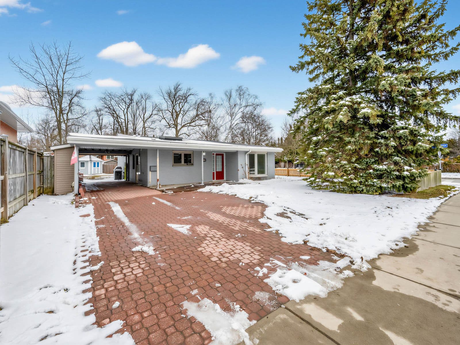 284 Guildwood Parkway, Toronto E08, ON M1E 1P9