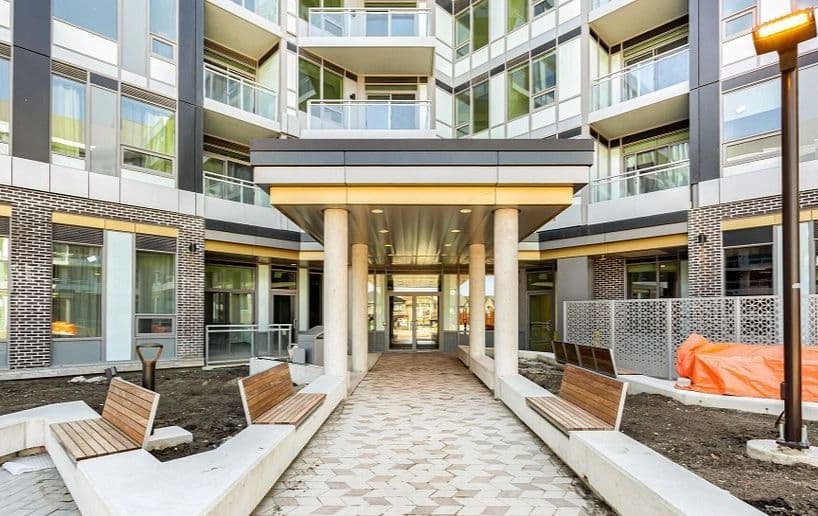 2501 Saw Whet Boulevard 646, Oakville, ON L6M 5N2