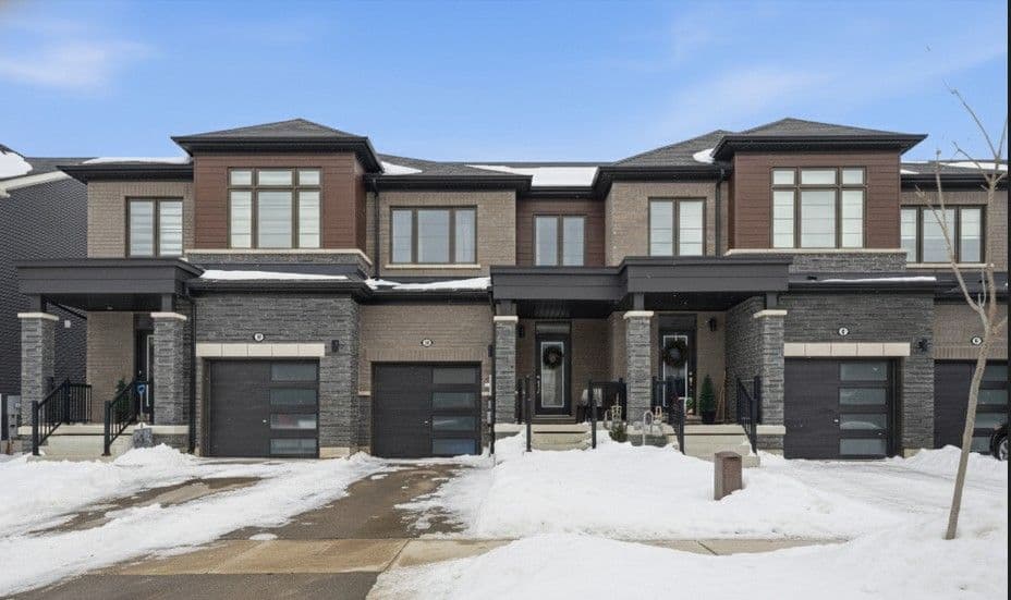 10 Owl Lane, Haldimand, ON N3W 0G4