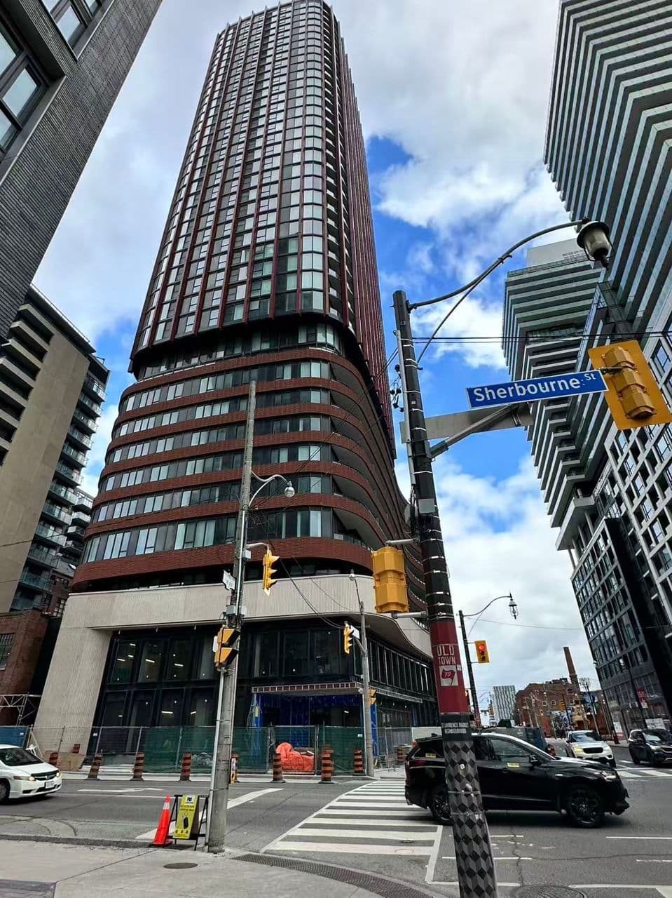 3505 180 Front Street E, Toronto C08, ON M5A 0A9