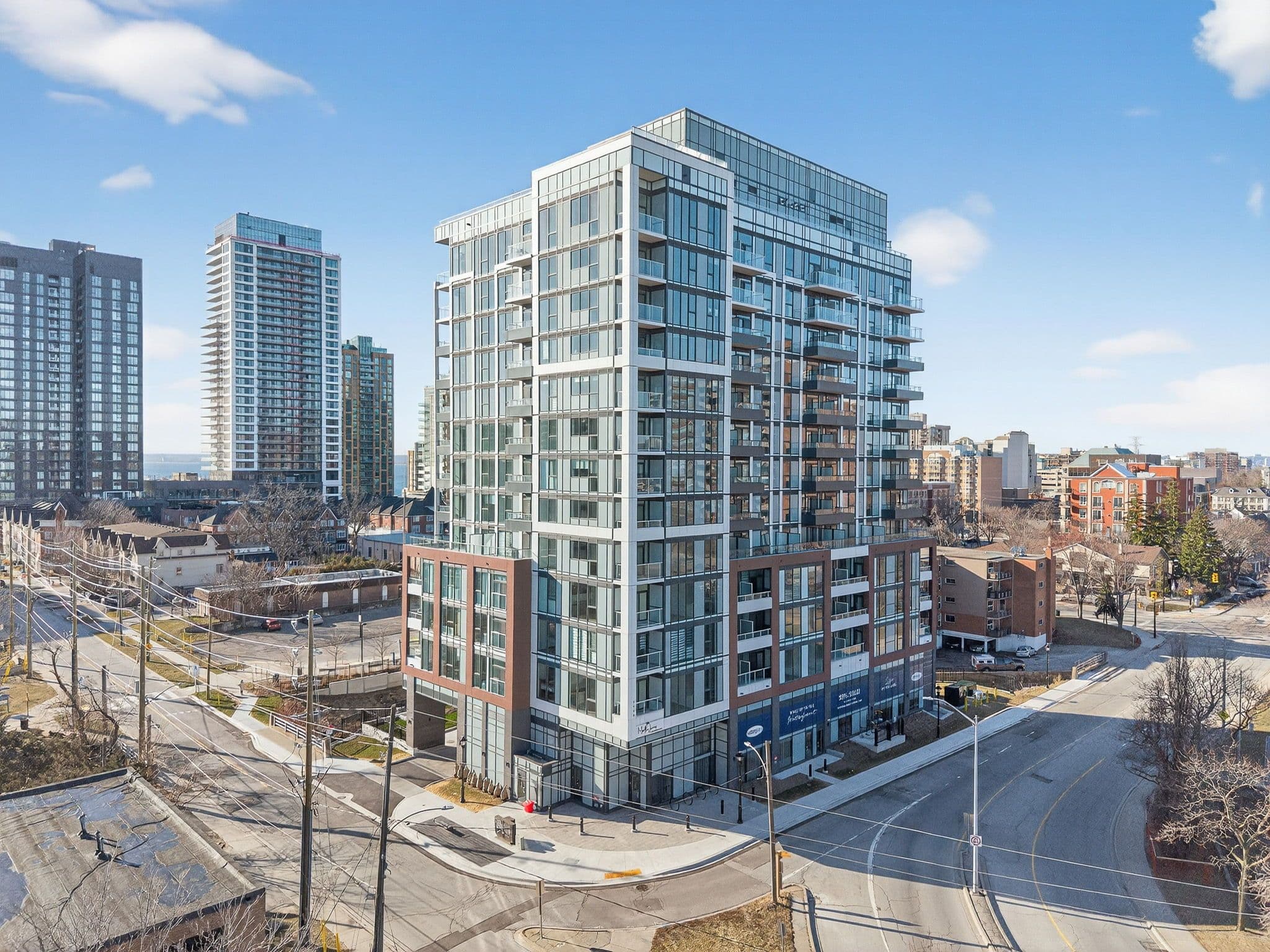 2088 James Street 1307, Burlington, ON L7R 0H2