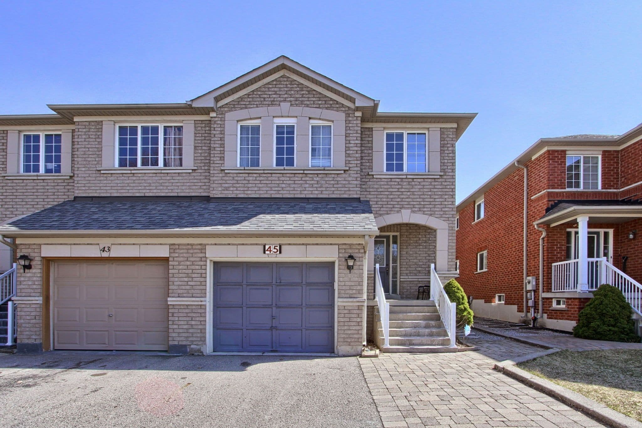 45 Harmony Road, Vaughan, ON L4K 5G5